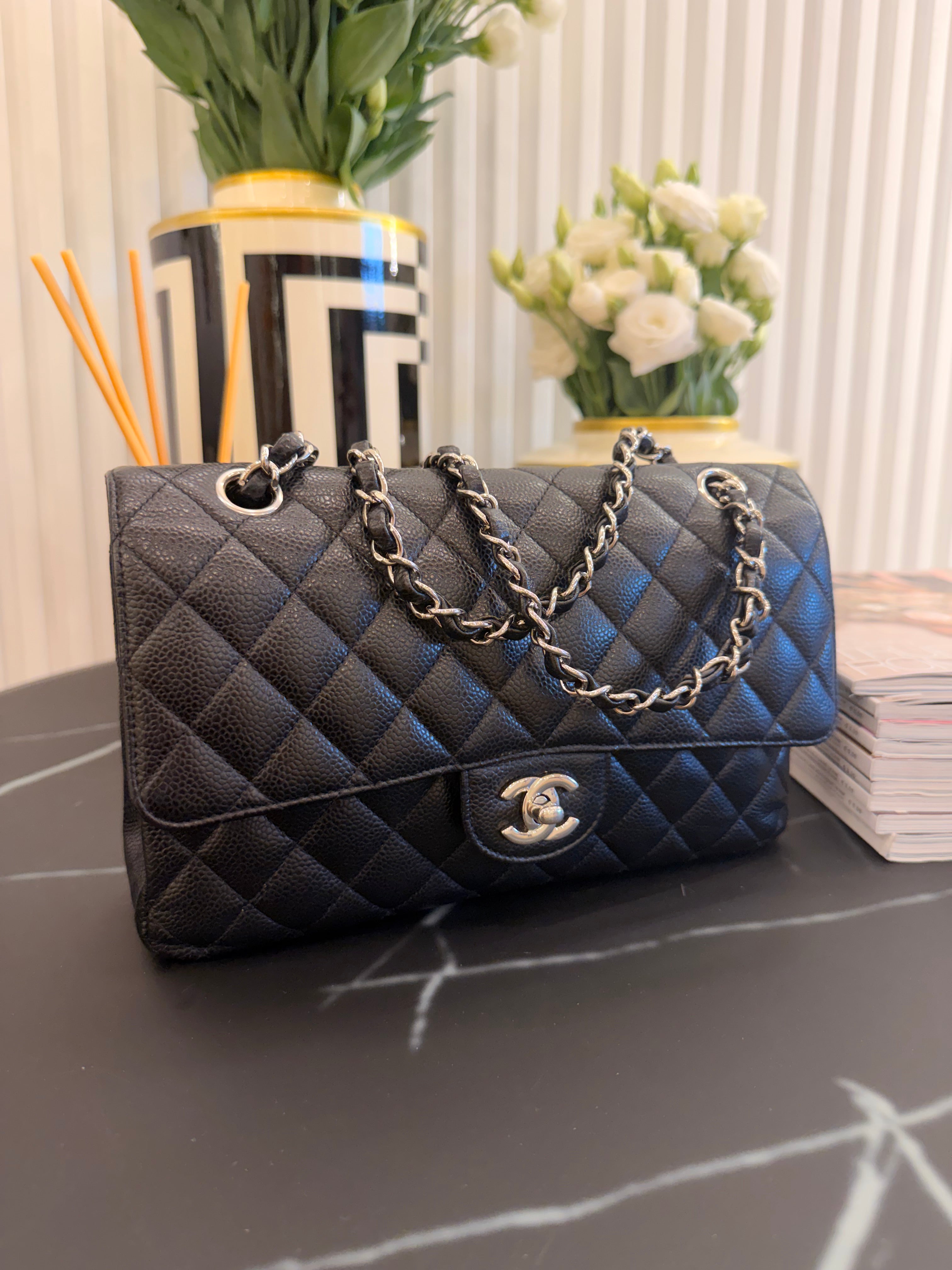 CHANEL 11.12 NERA/ARGENTO CAVIAR
