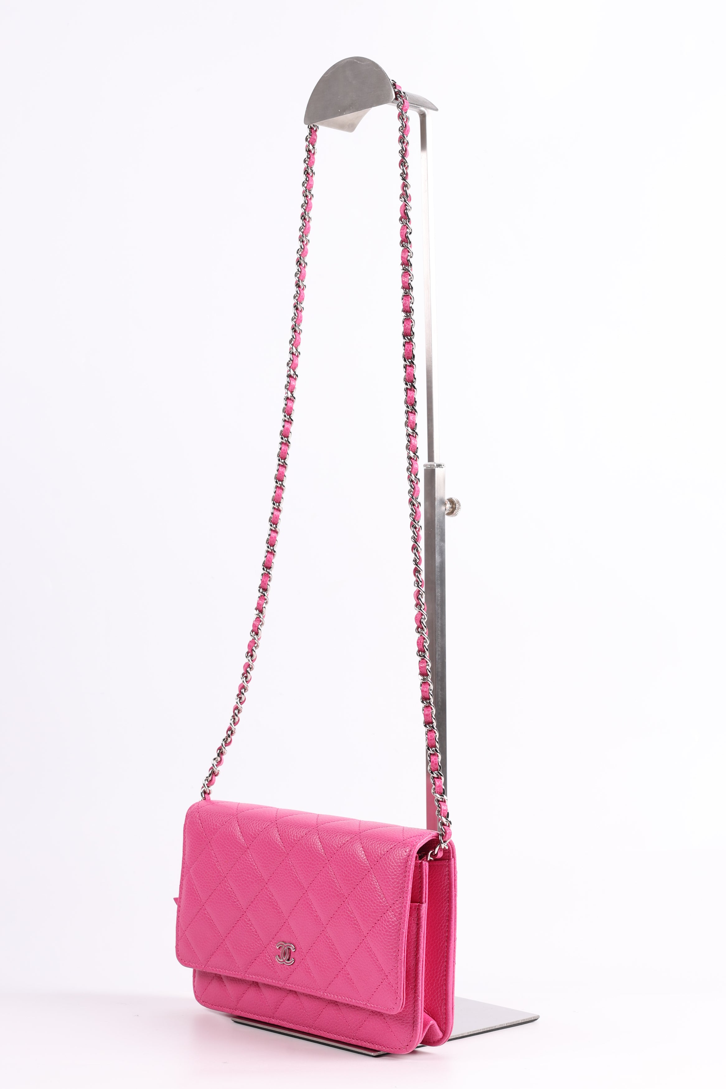 Chanel Wallet on Chain Pink