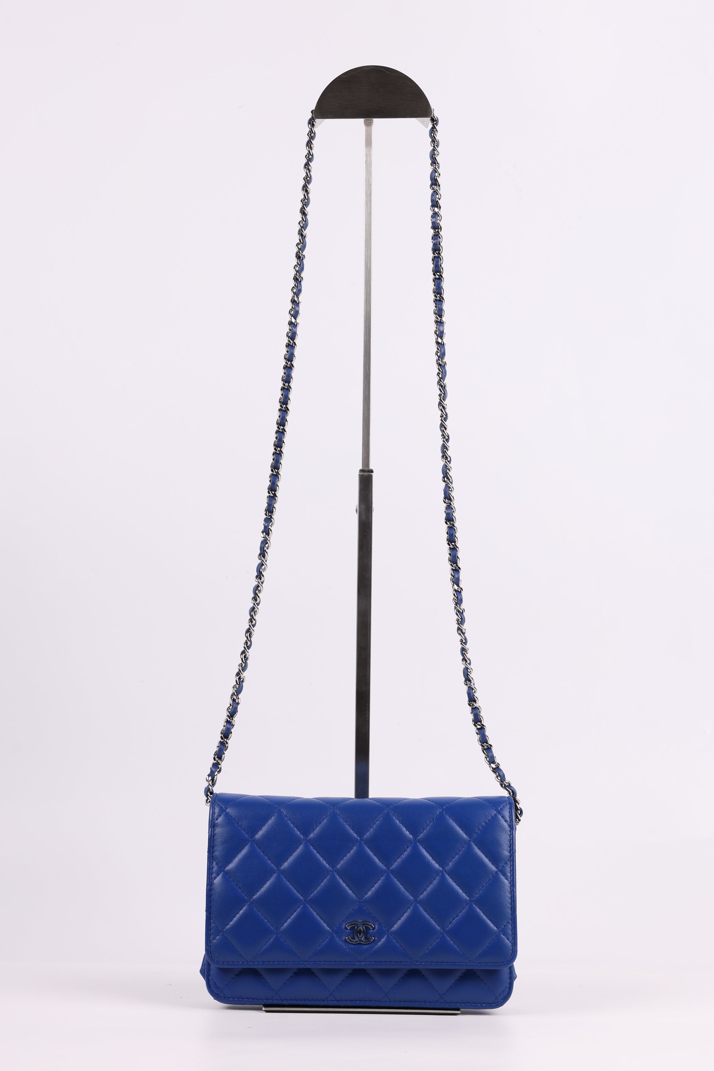 Chanel Wallet on Chain Blue