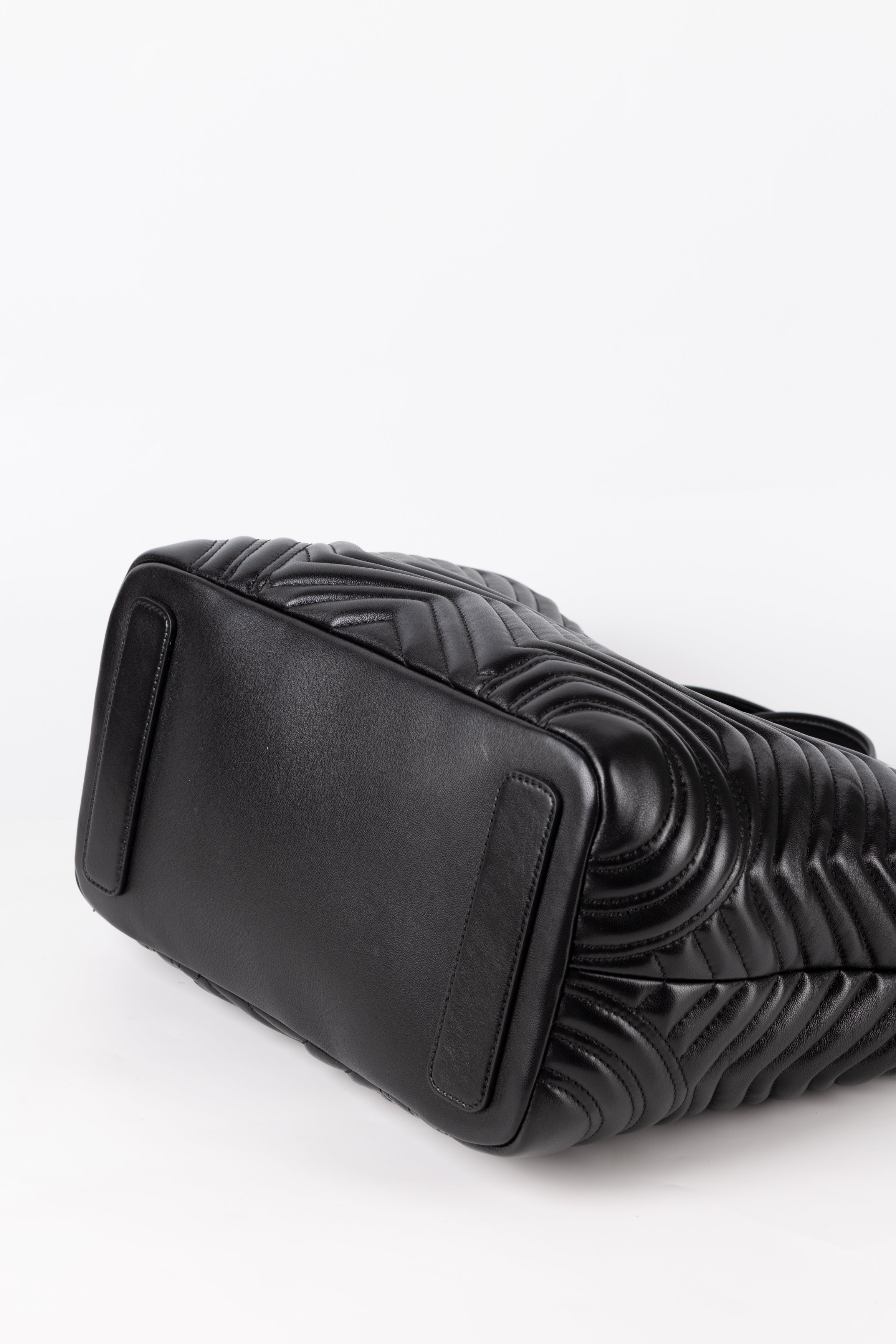 Gucci Shopping Betty Media