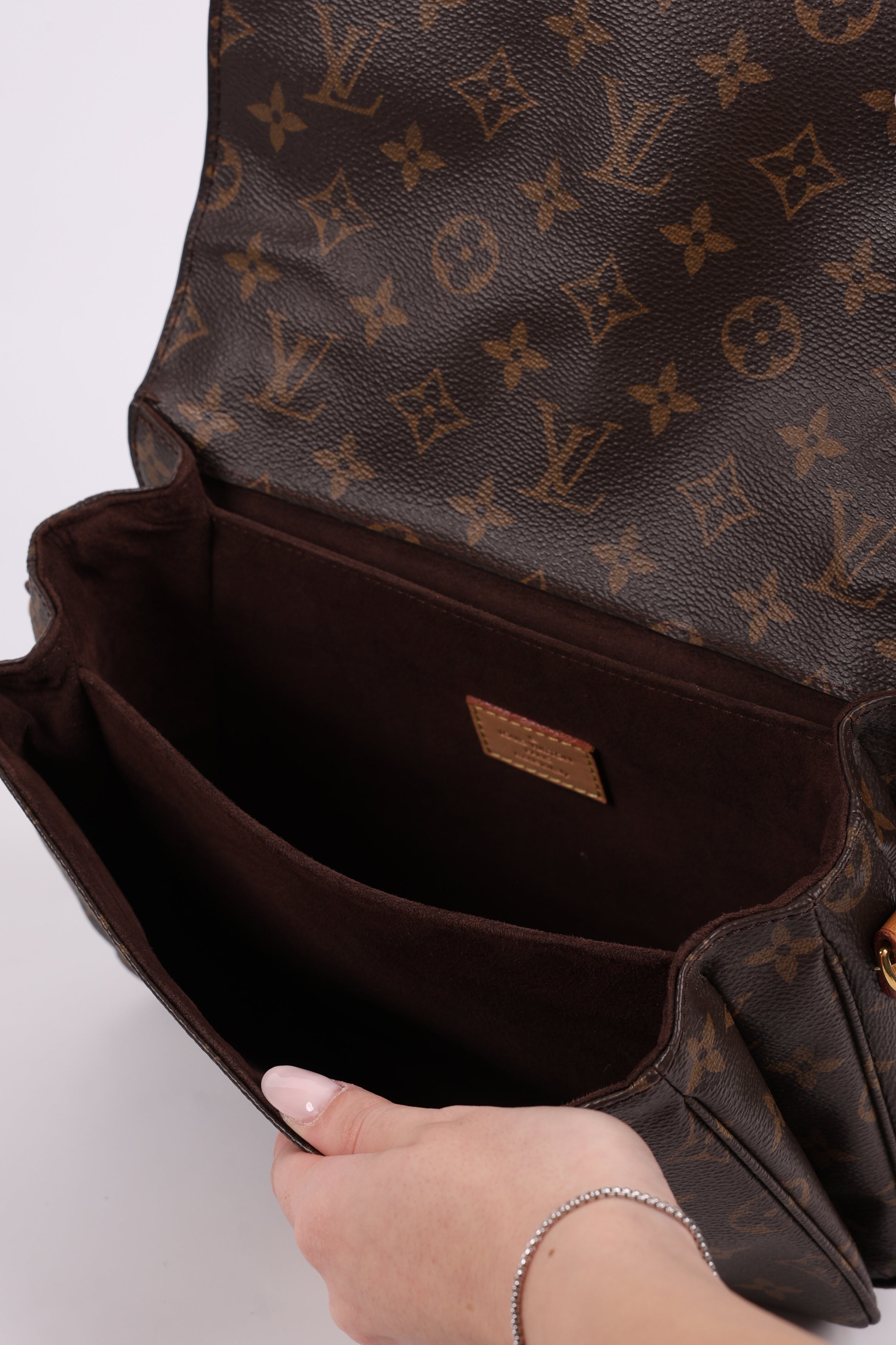 Louis Vuitton Metis