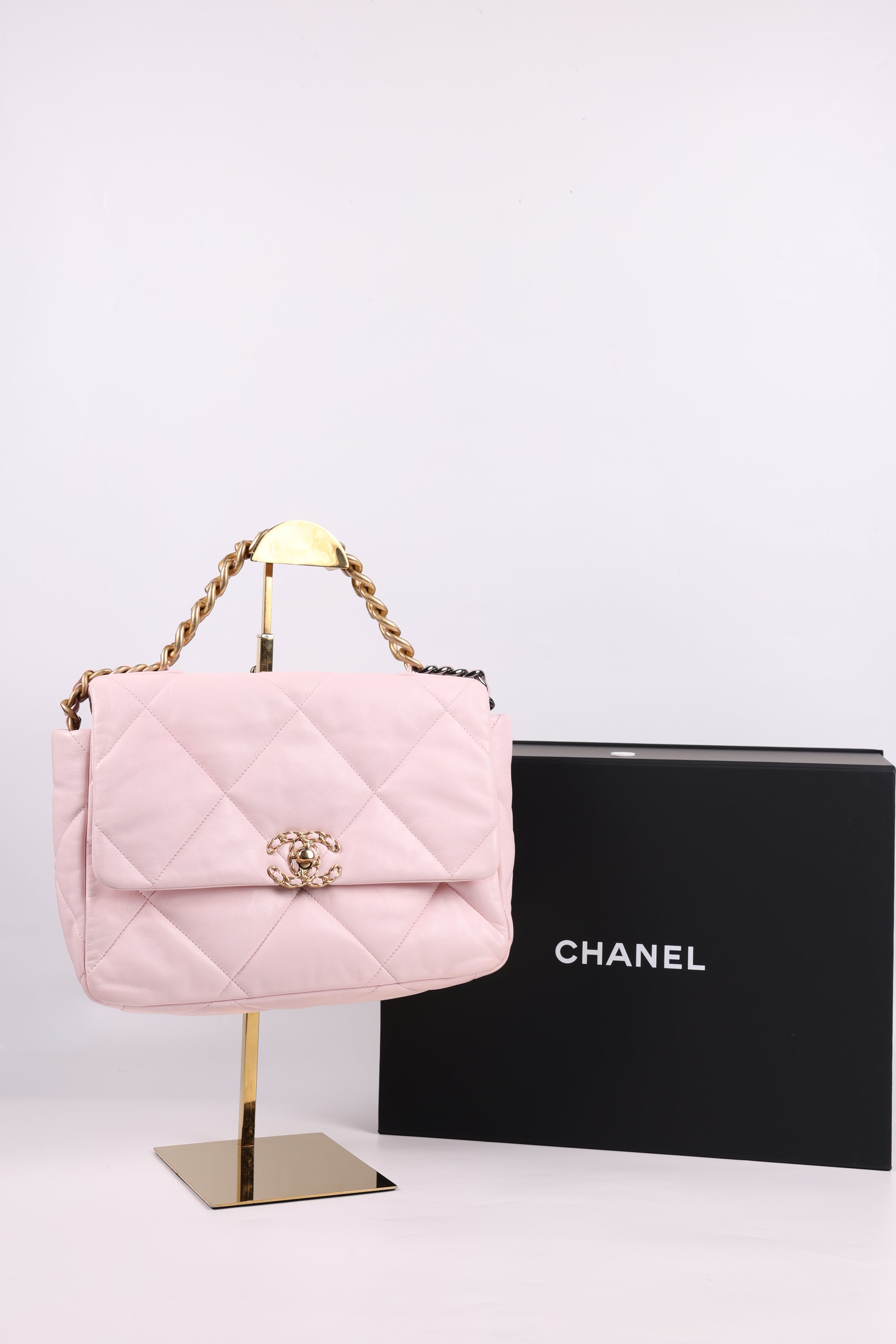 Chanel 19 Pink
