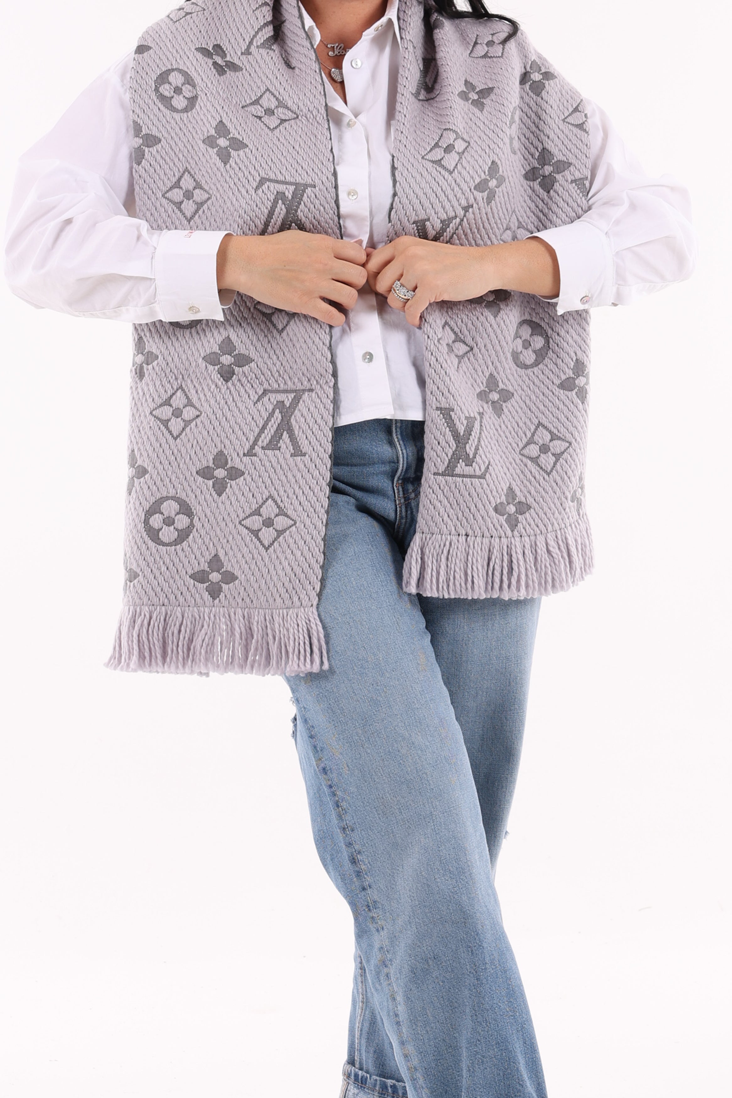 Louis Vuitton Sciarpa Monogram Grigia