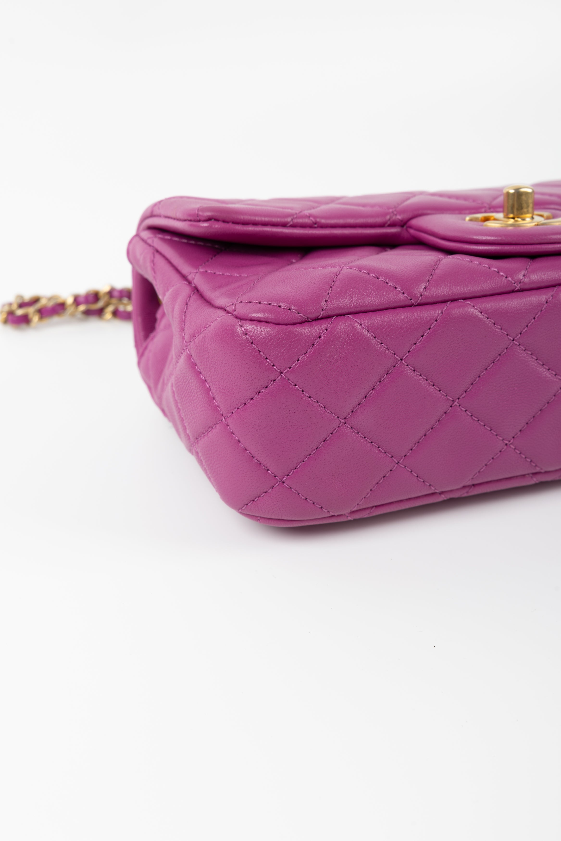 CHANEL RECTANGULAR CICLAMINO SFERA