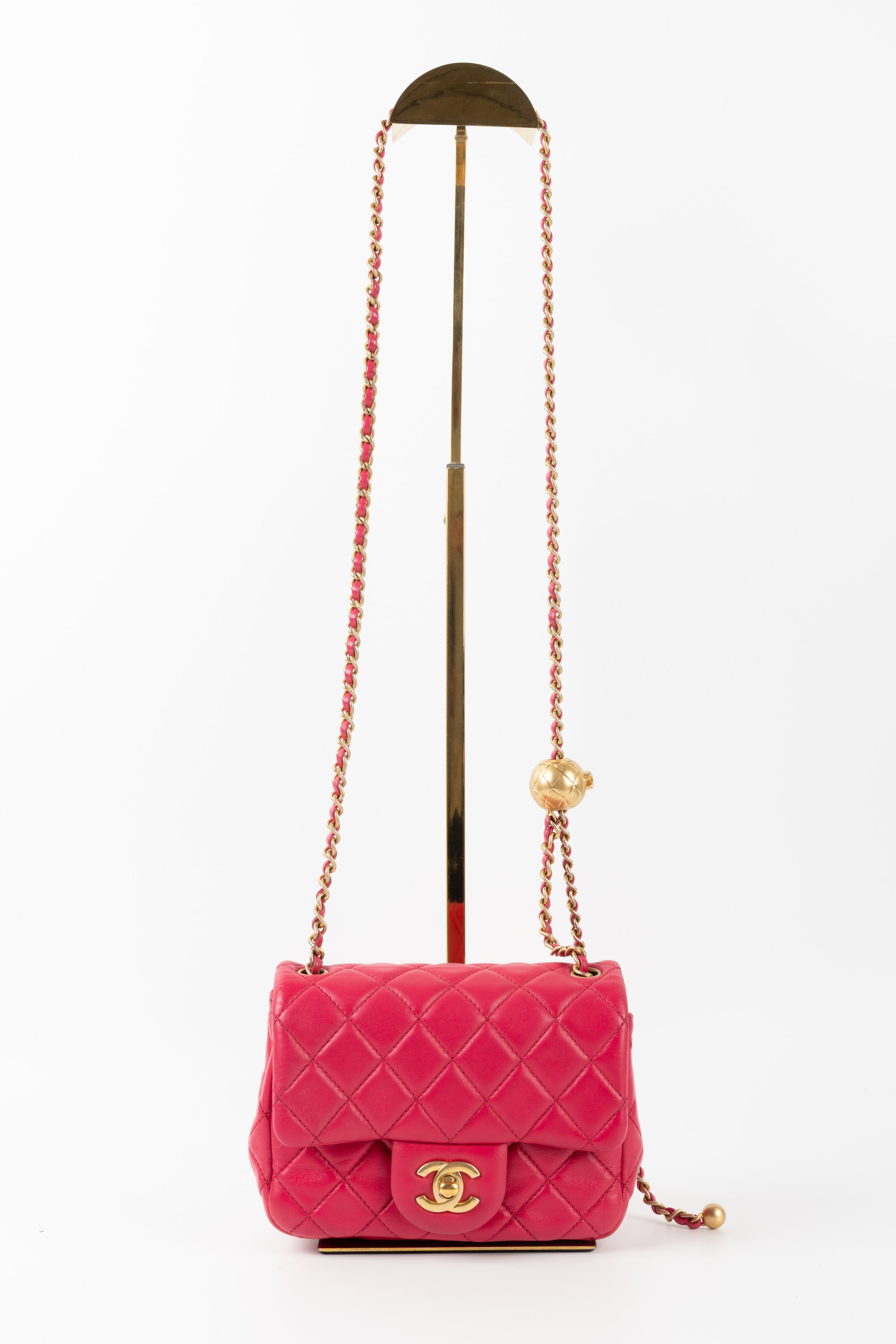 CHANEL MINI SQUARE MAGENTA SFERA