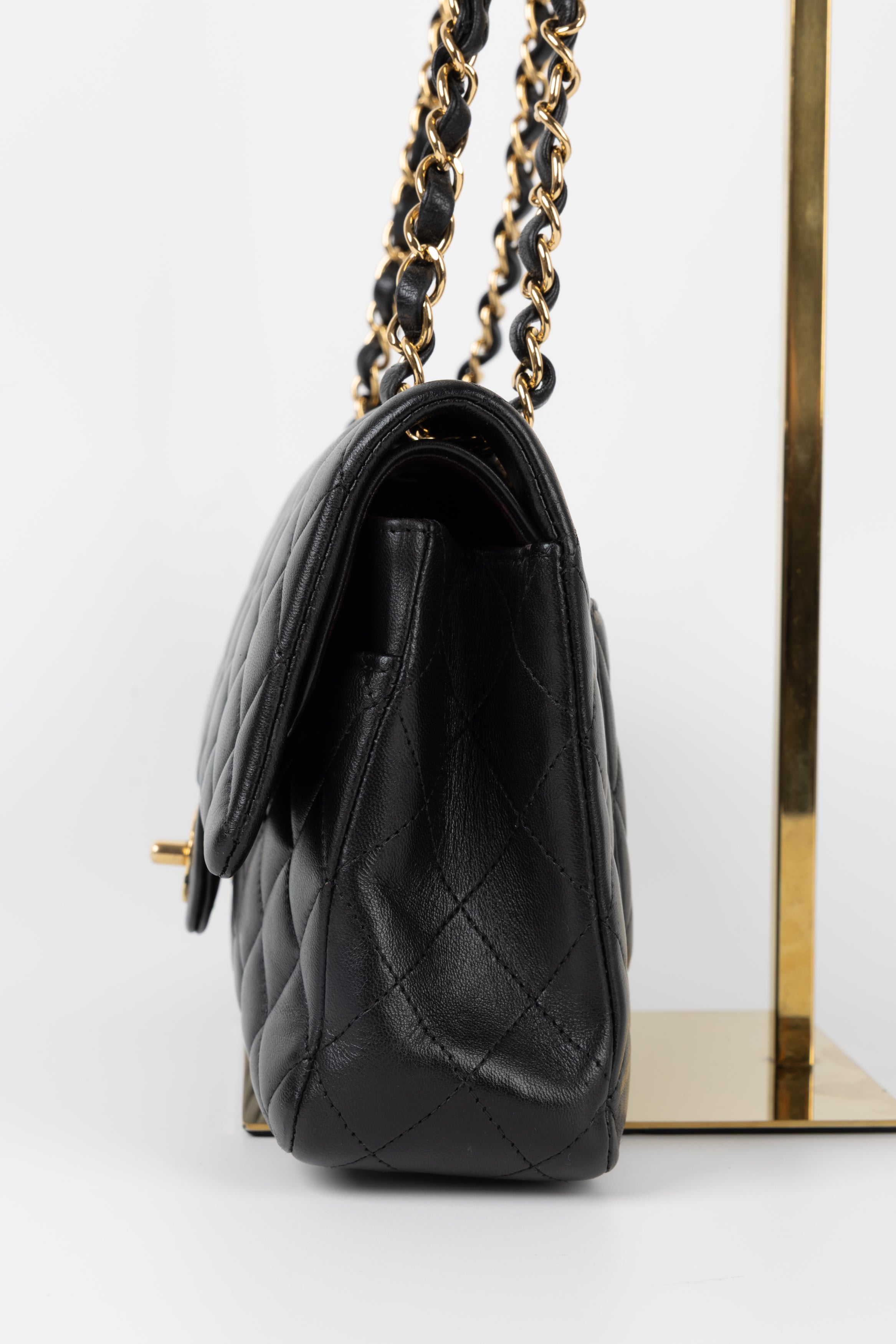 CHANEL 11.12 NERA/ORO