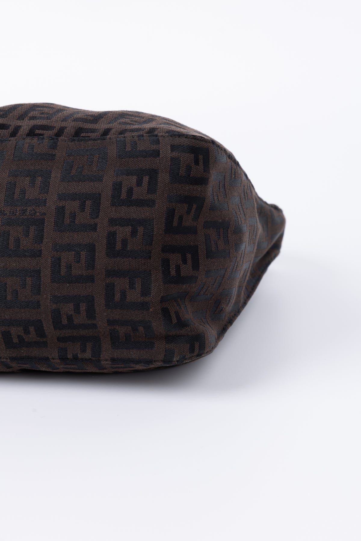 FENDI IN TELA ZUCCHINO