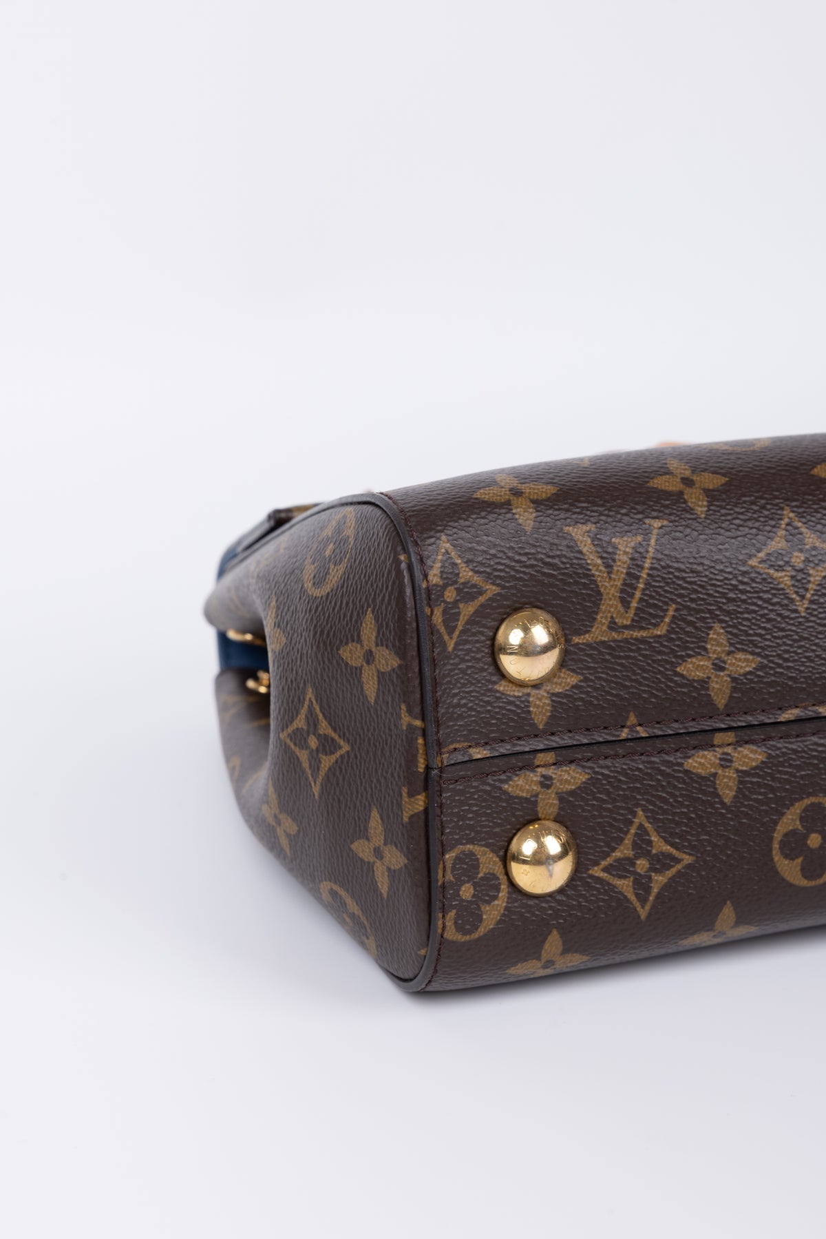 LOUIS VUITTON CLUNY BB
