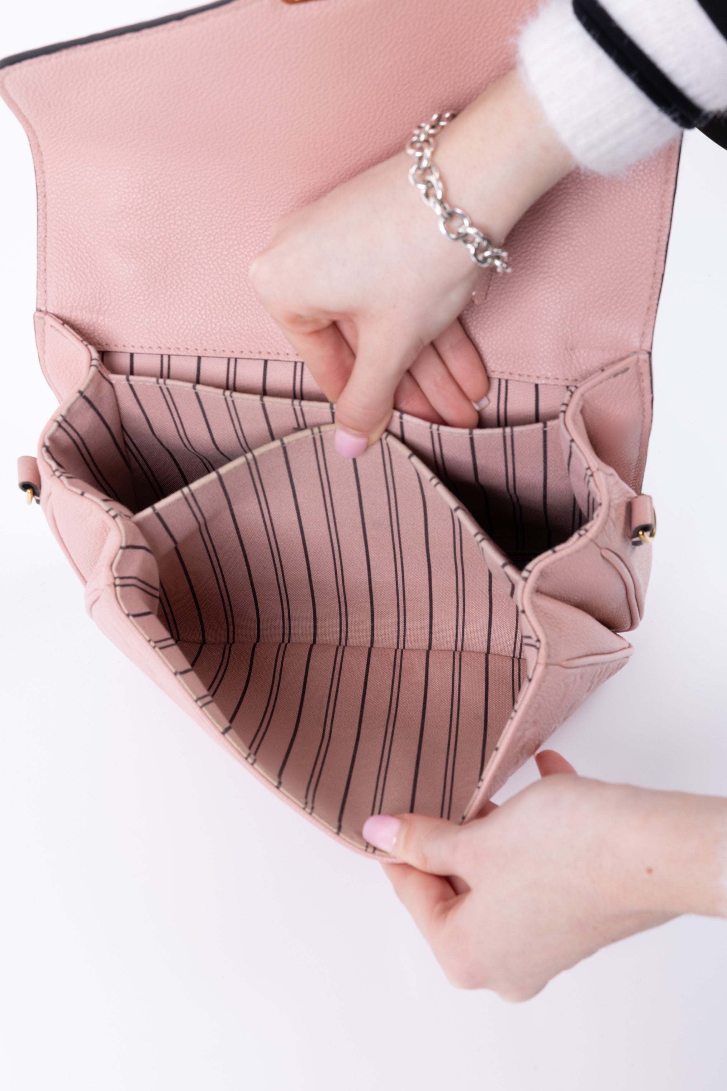 LOUIS VUITTON MÈTIS REVERSE ROSA