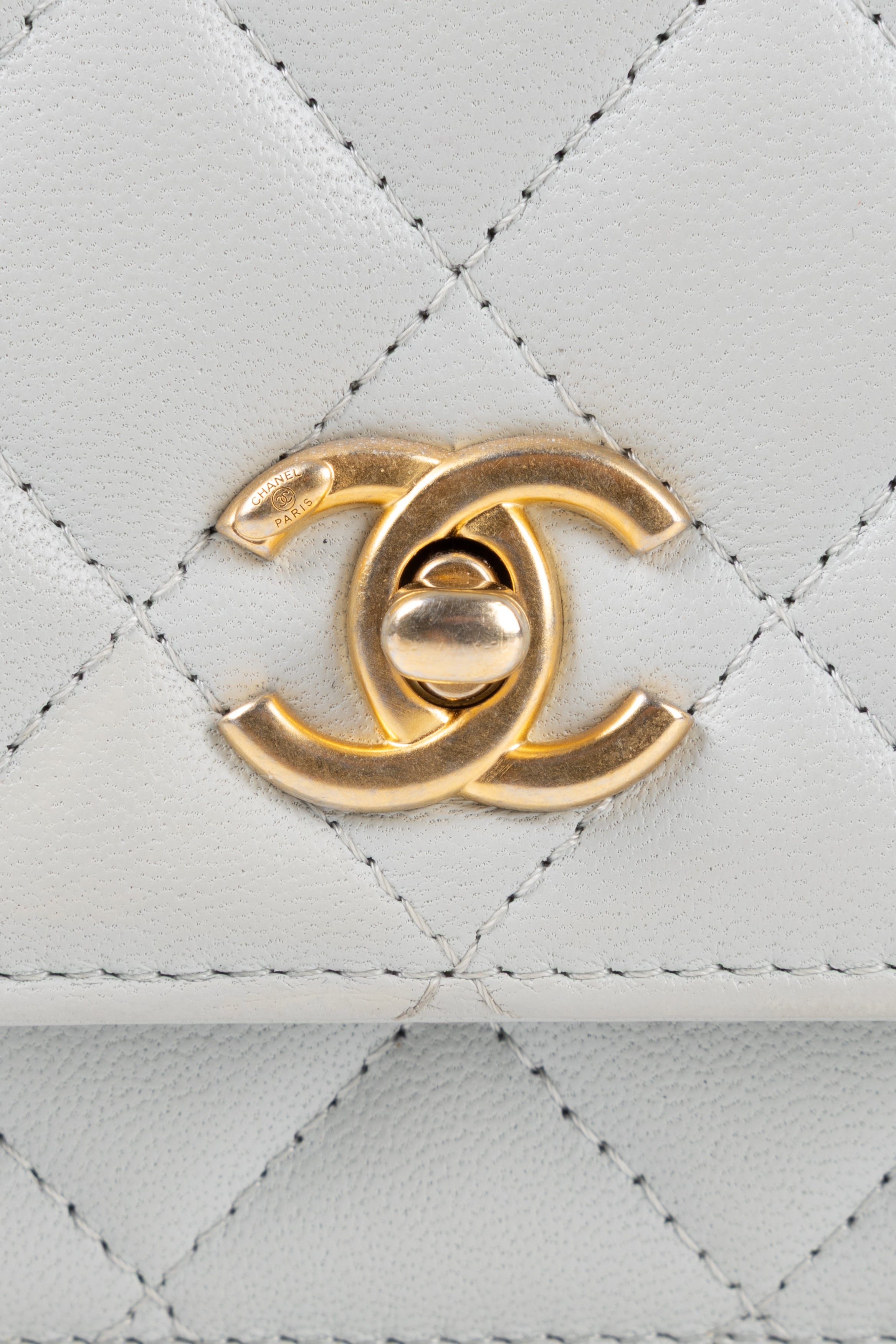 CHANEL WOC GRIGIO CHIARO