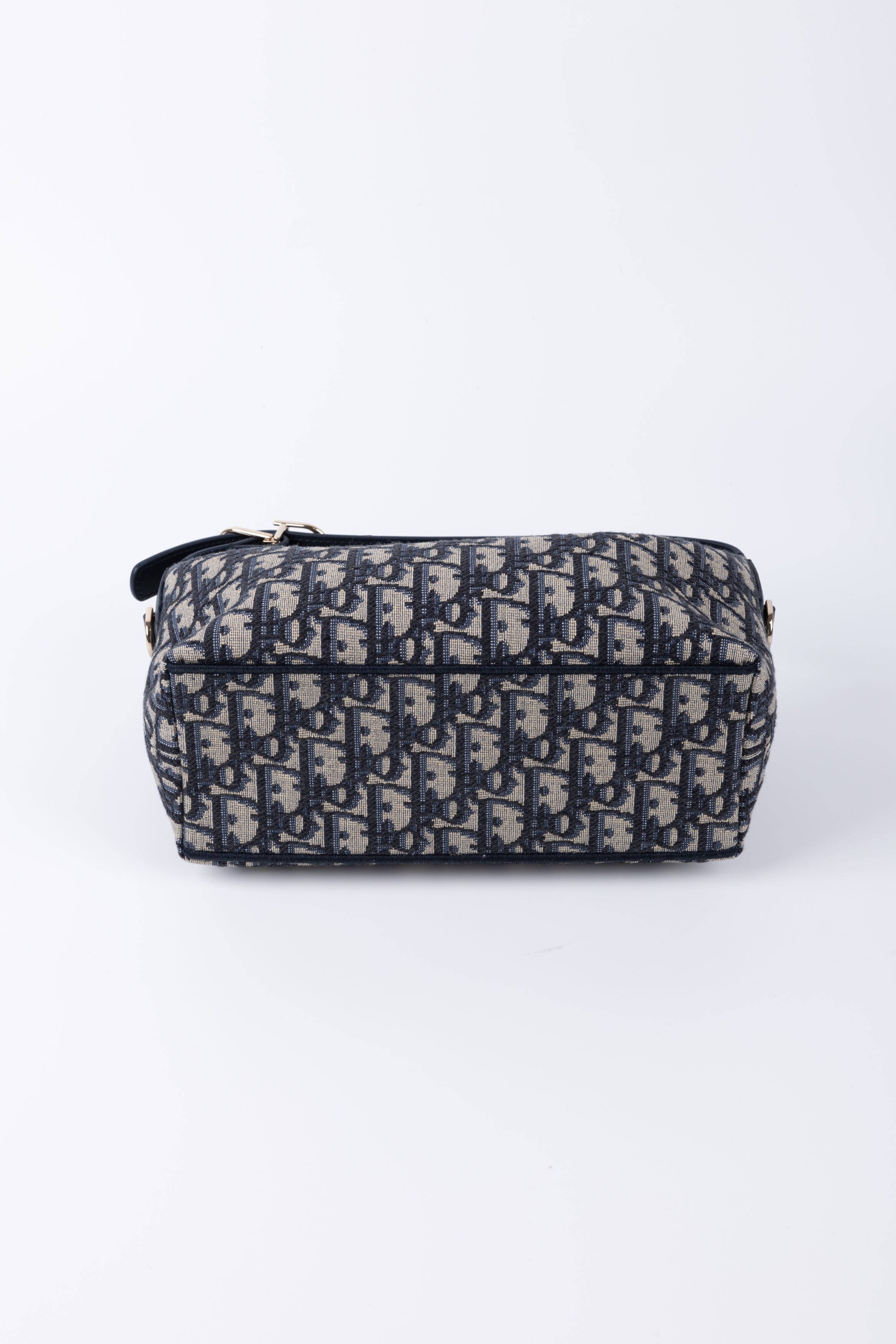 DIOR TRAVEL NOMAD MEDIA