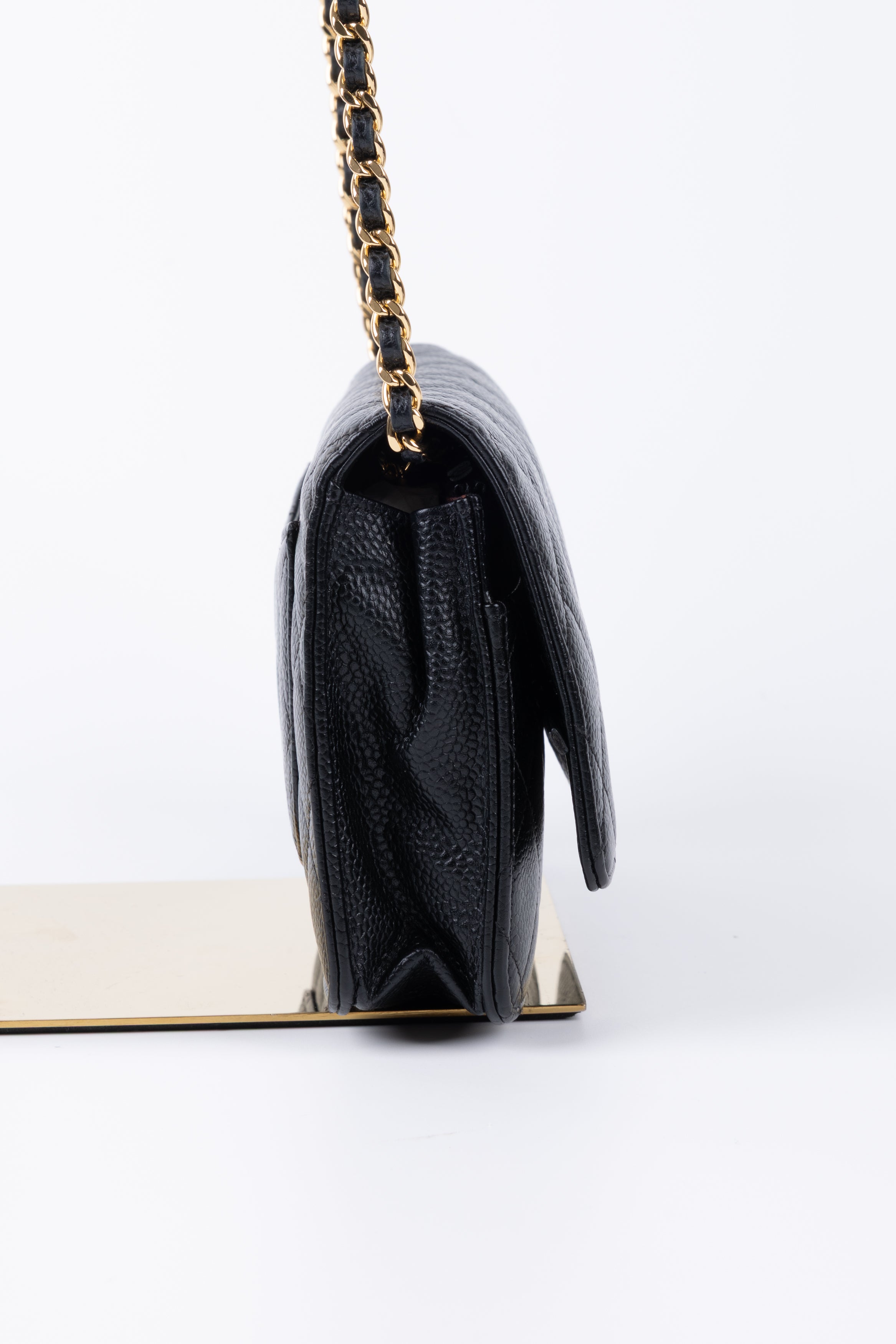 CHANEL WOC CAVIAR NERO/ORO