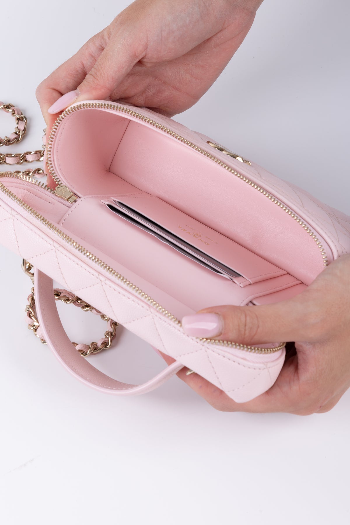 CHANEL VANITY TOP HANDLE