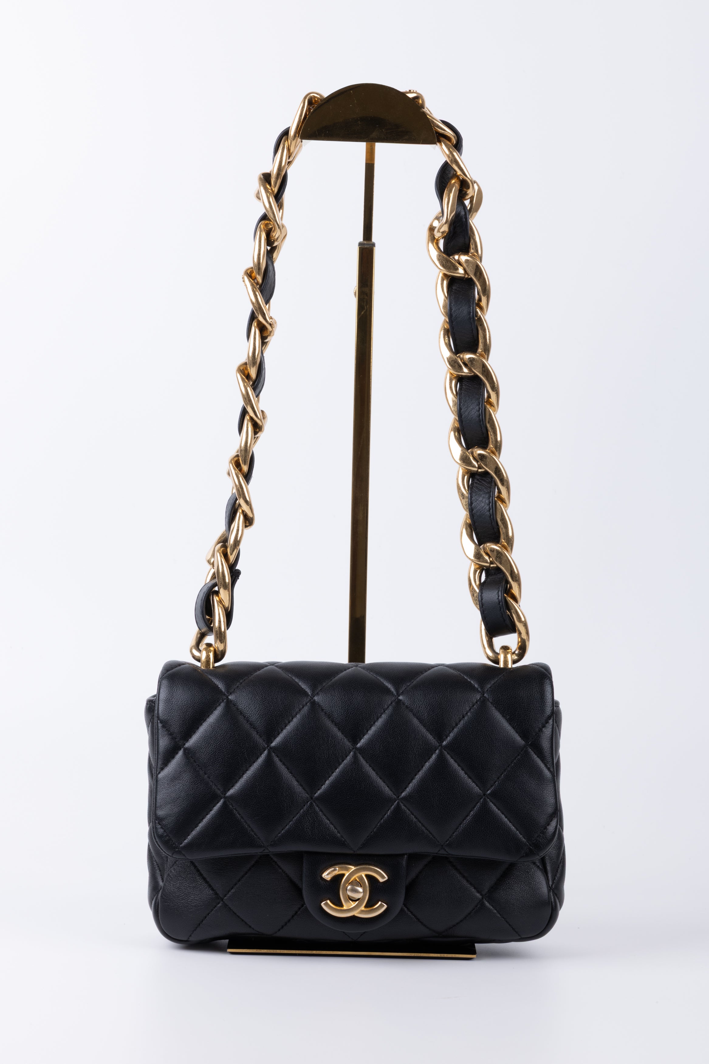 CHANEL FUNKY TOWN NERA