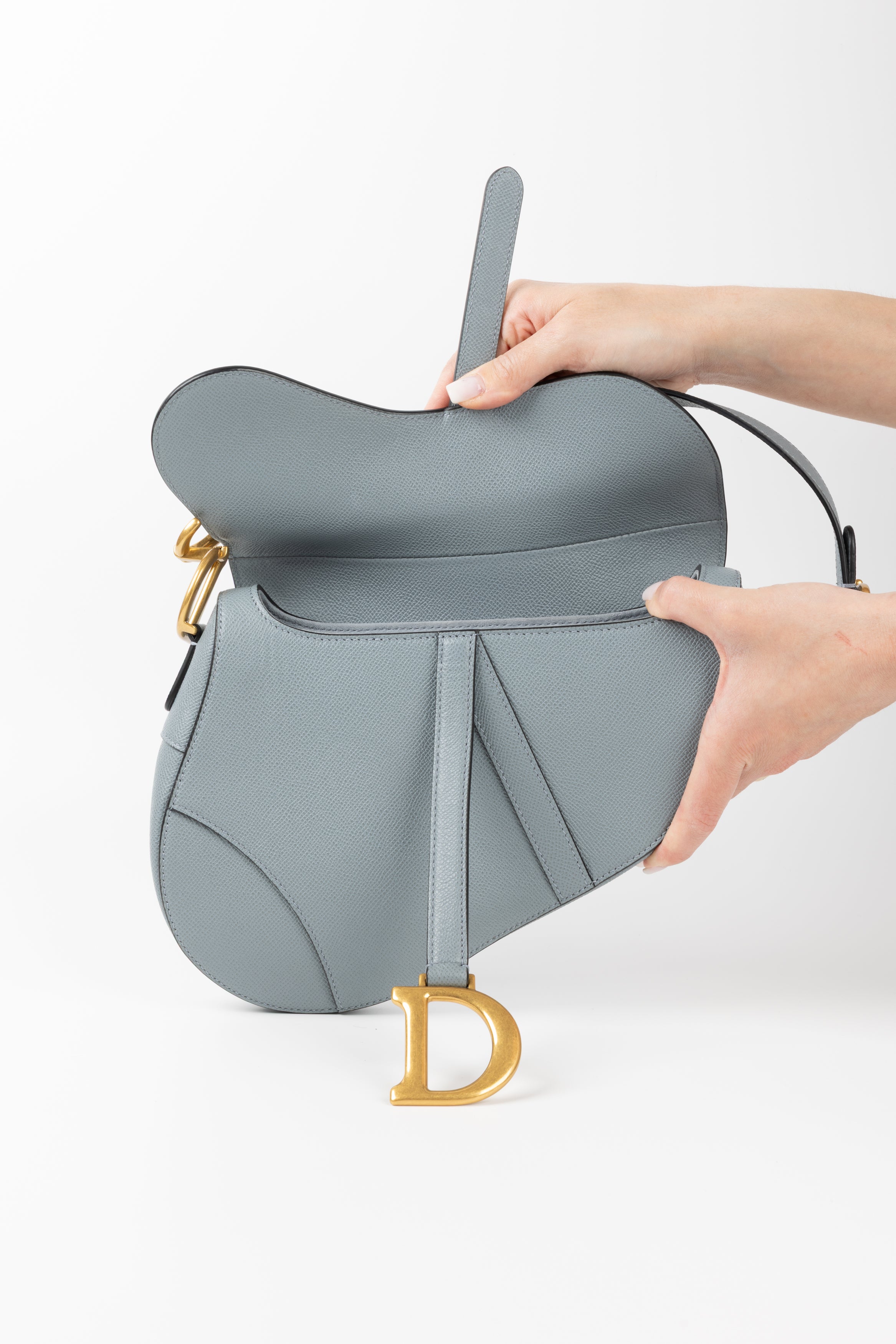 DIOR SADDLE CARTA DA ZUCCHERO
