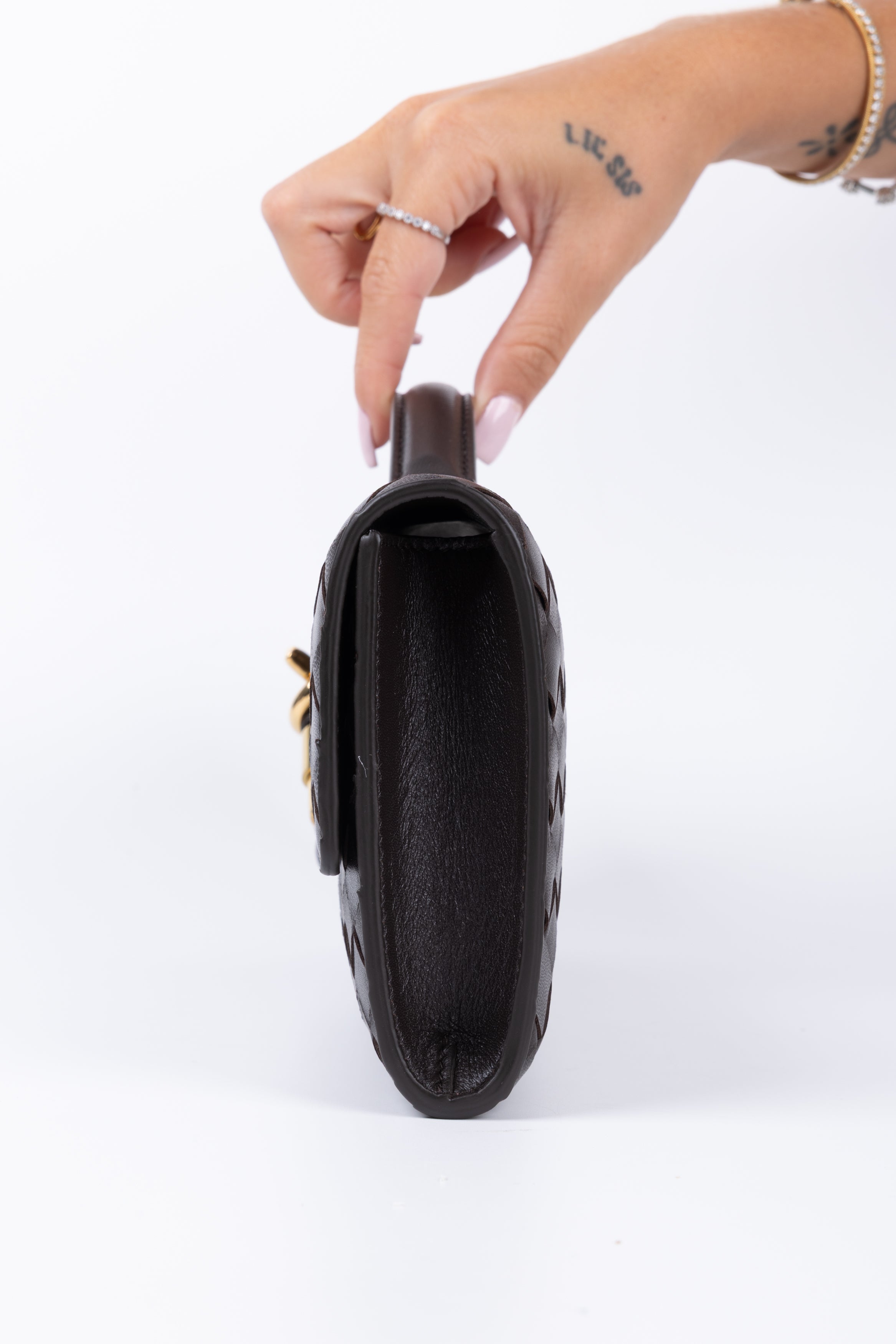 BOTTEGA VENETA ANDIAMO CLUTCH FONDANT