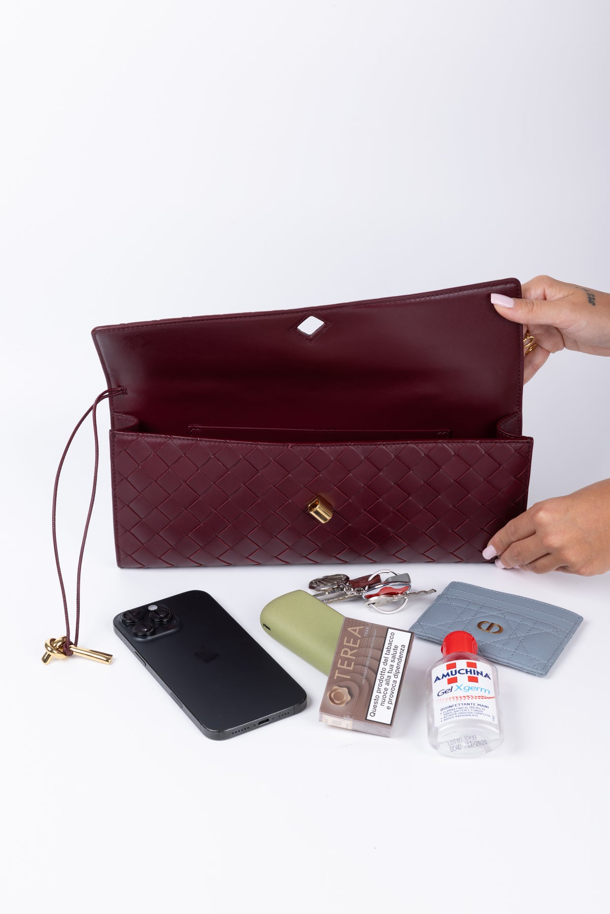 BOTTEGA VENETA ANDIAMO CLUTCH BAROLO