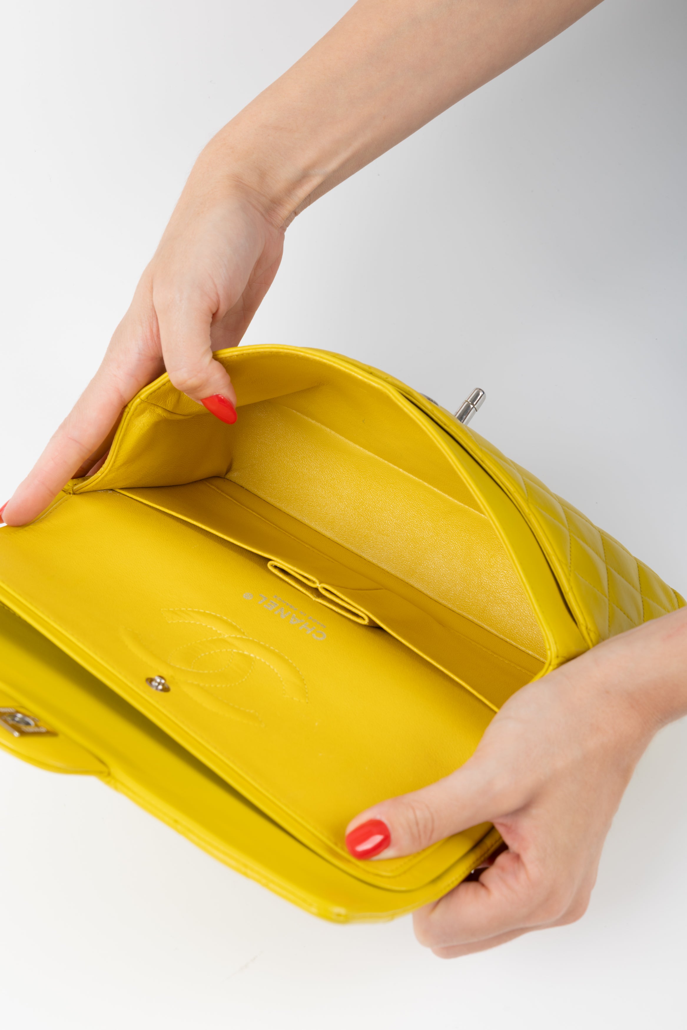CHANEL 11.12 GIALLO LIME