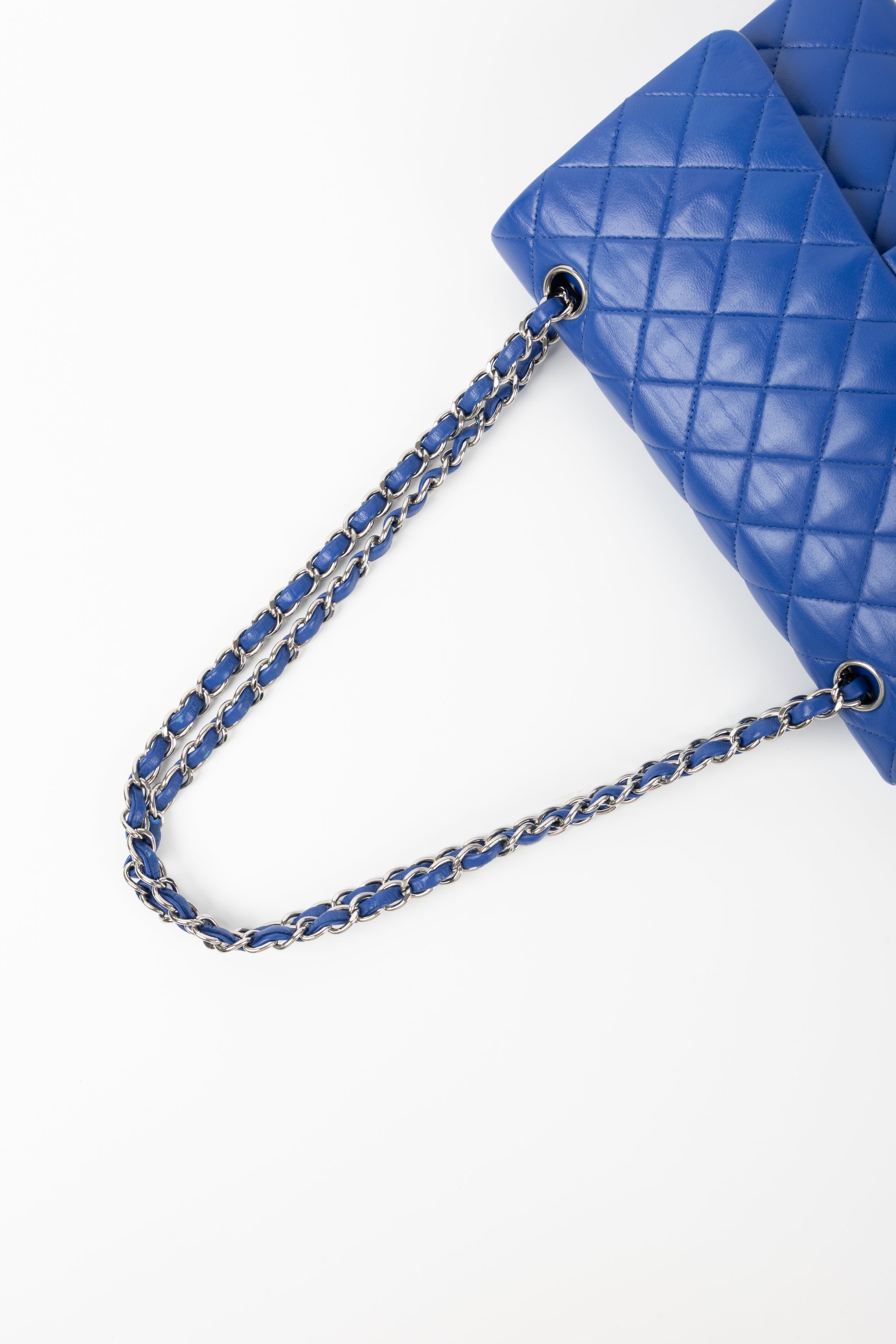 CHANEL 11.12 BLU ELETTRICO