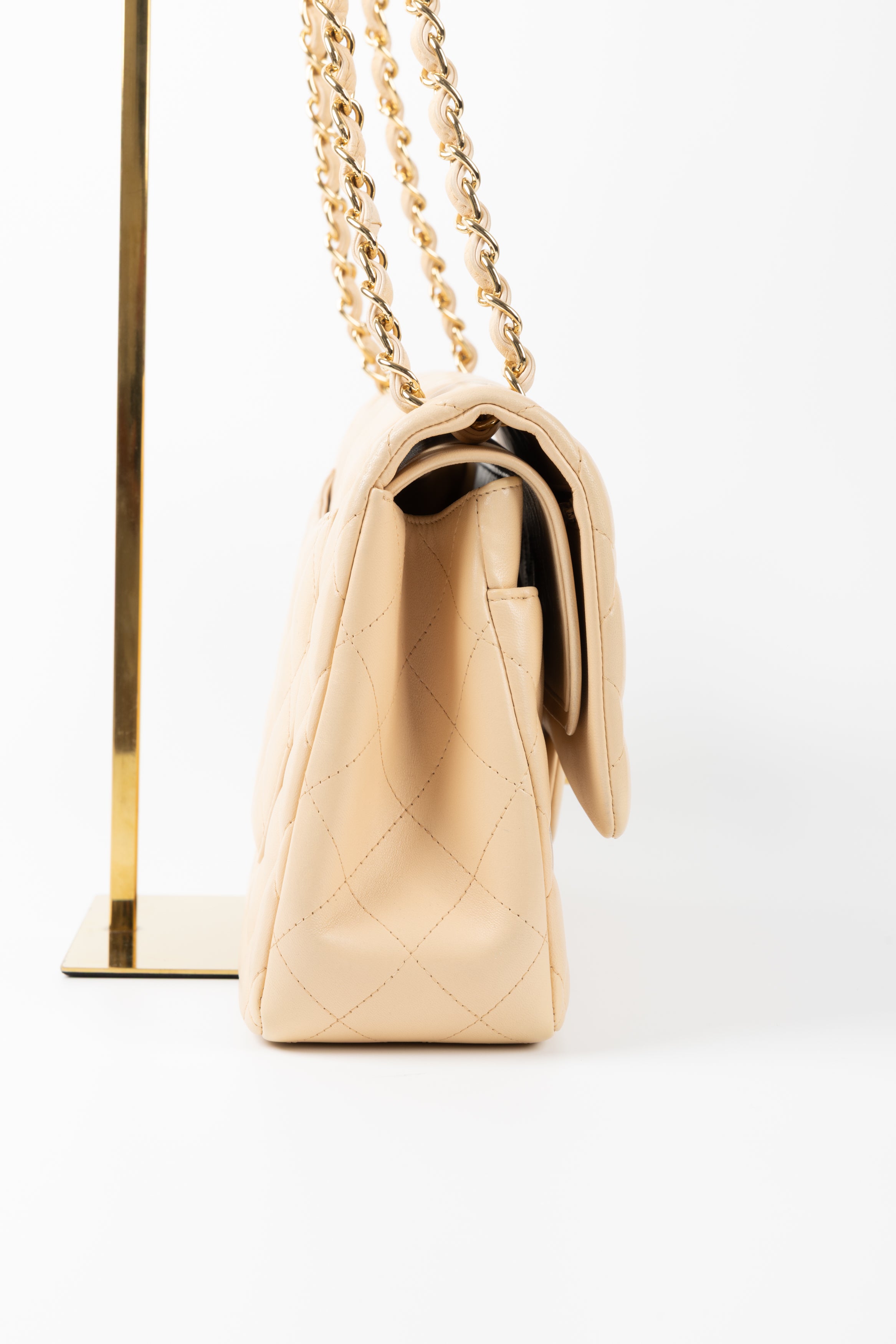 CHANEL JUMBO BEIGE