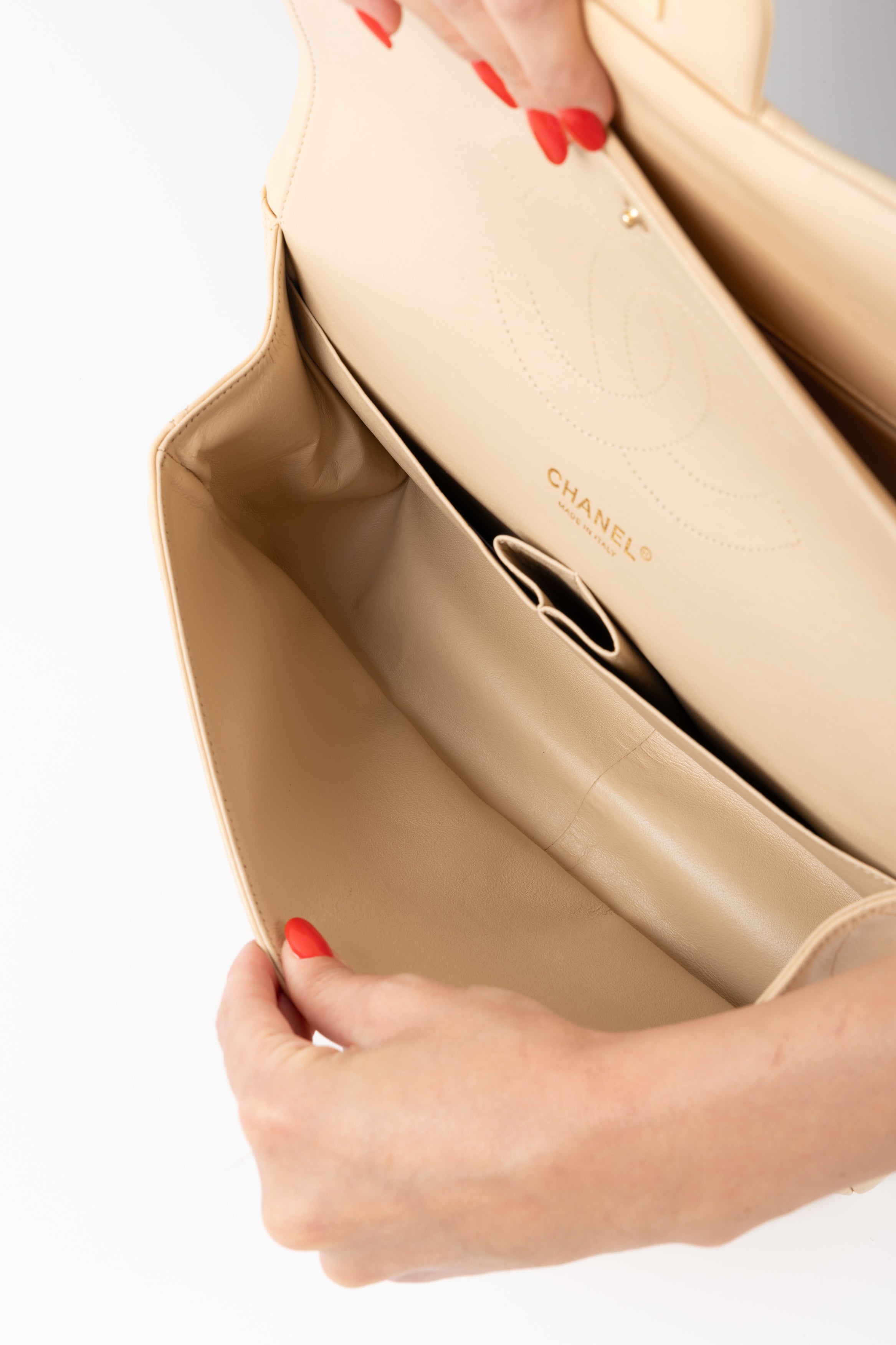 CHANEL JUMBO BEIGE
