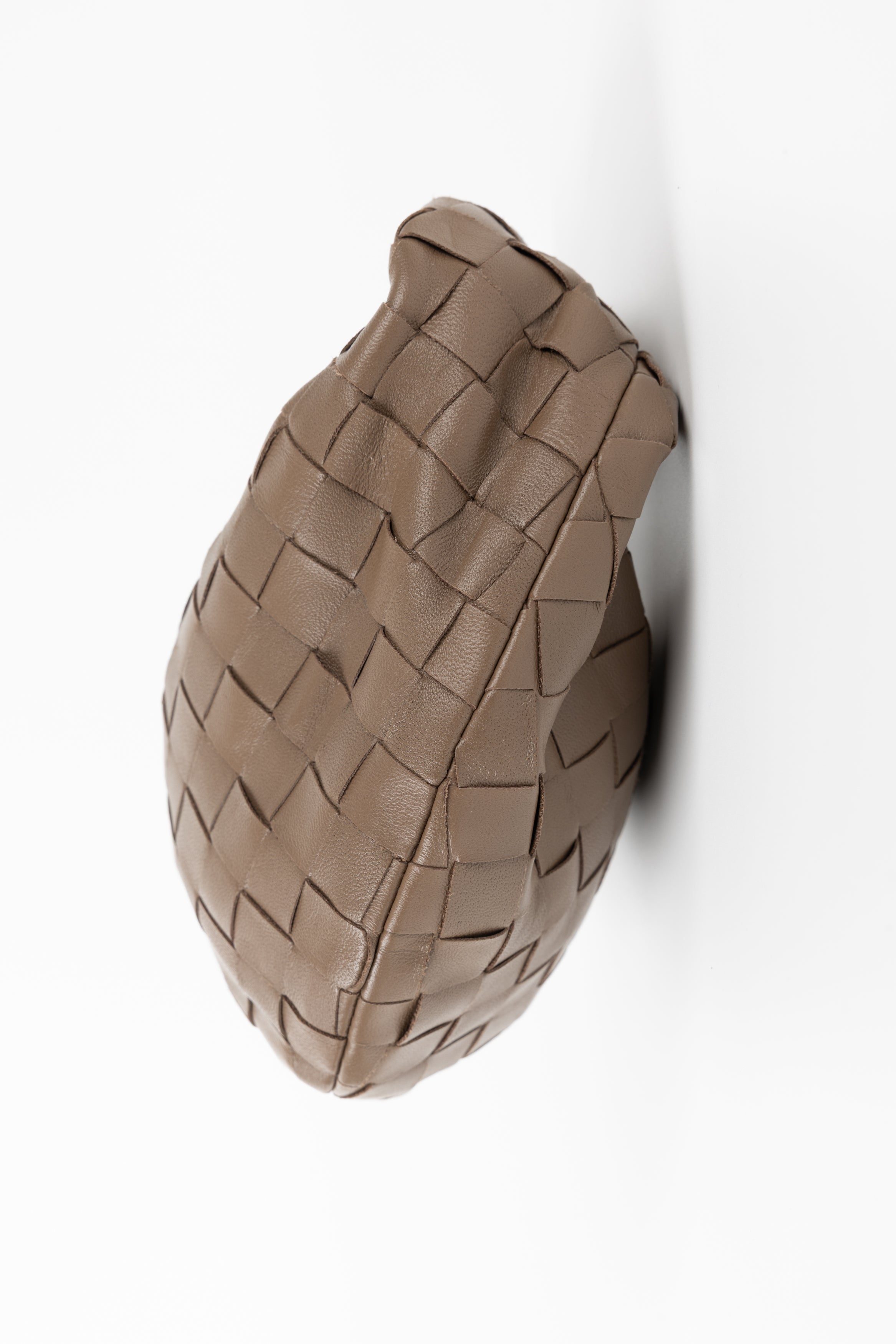BOTTEGA VENETA MINI JODIE MARRONE