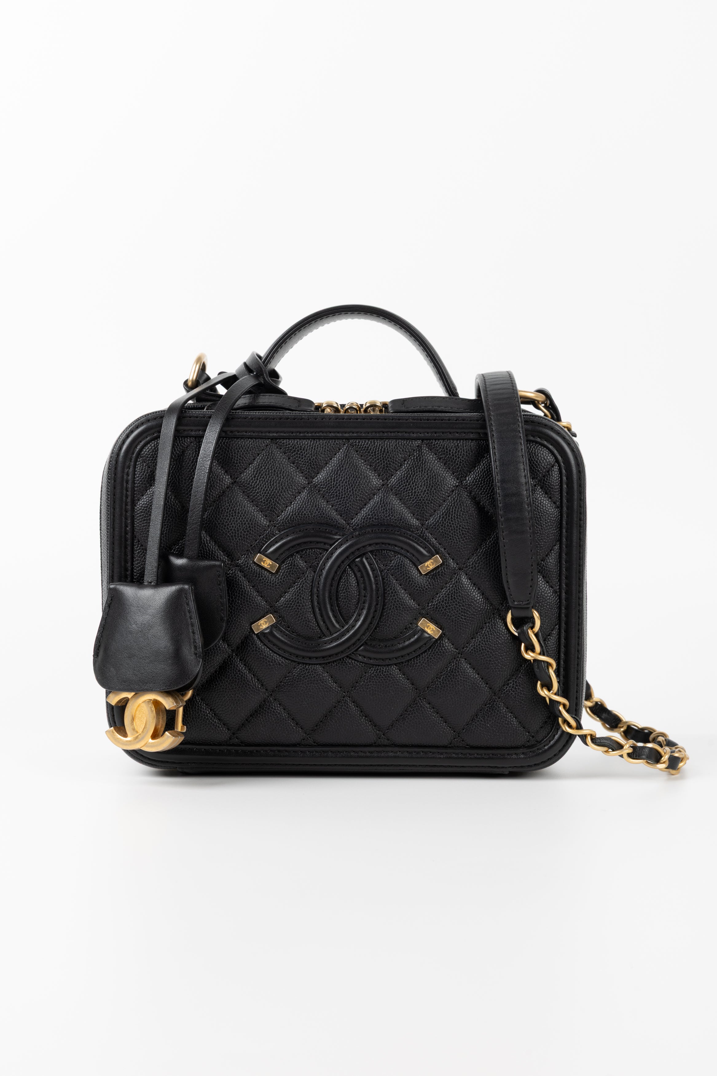 CHANEL VANITY NERA