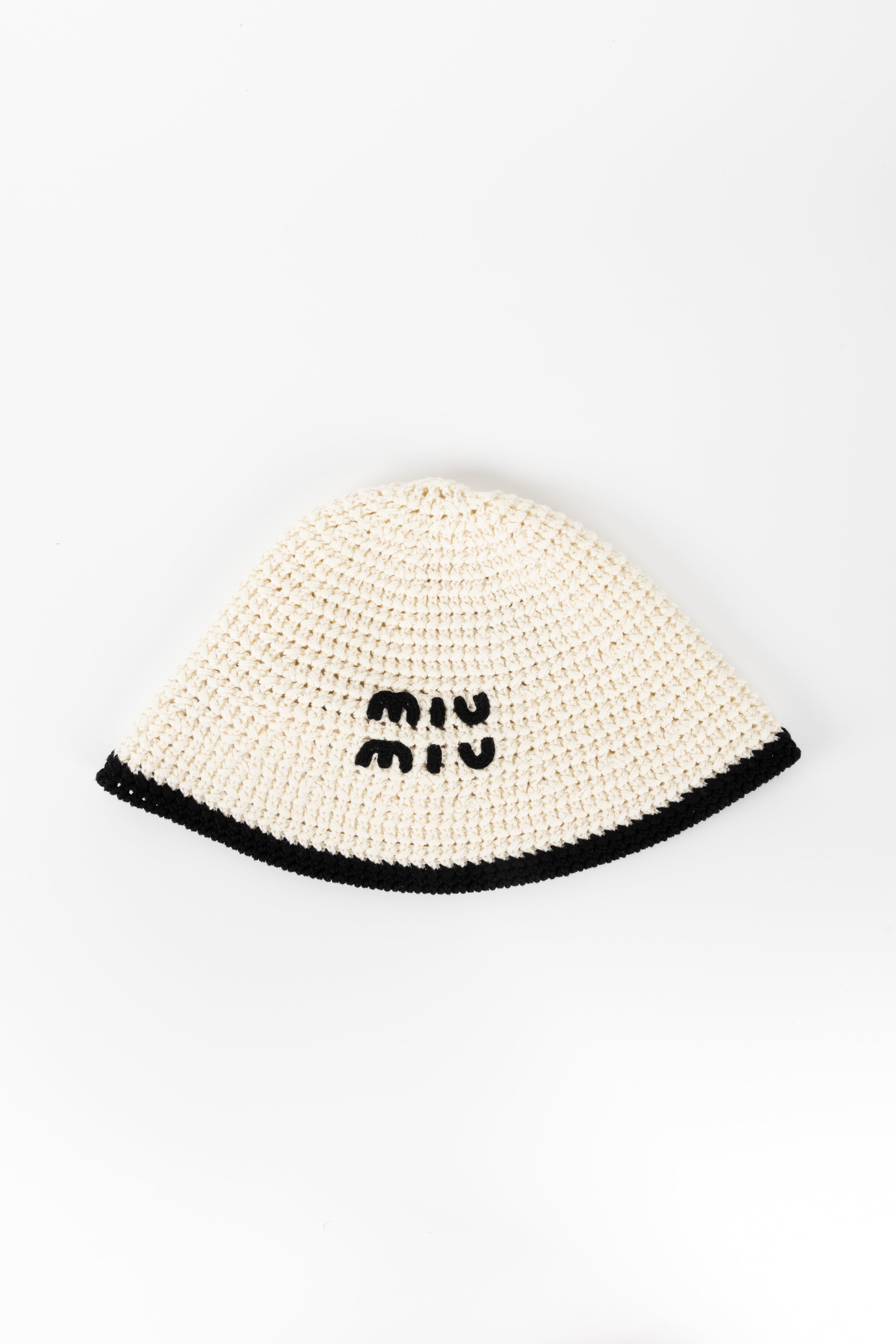 MIU MIU CAPPELLO UNCINETTO