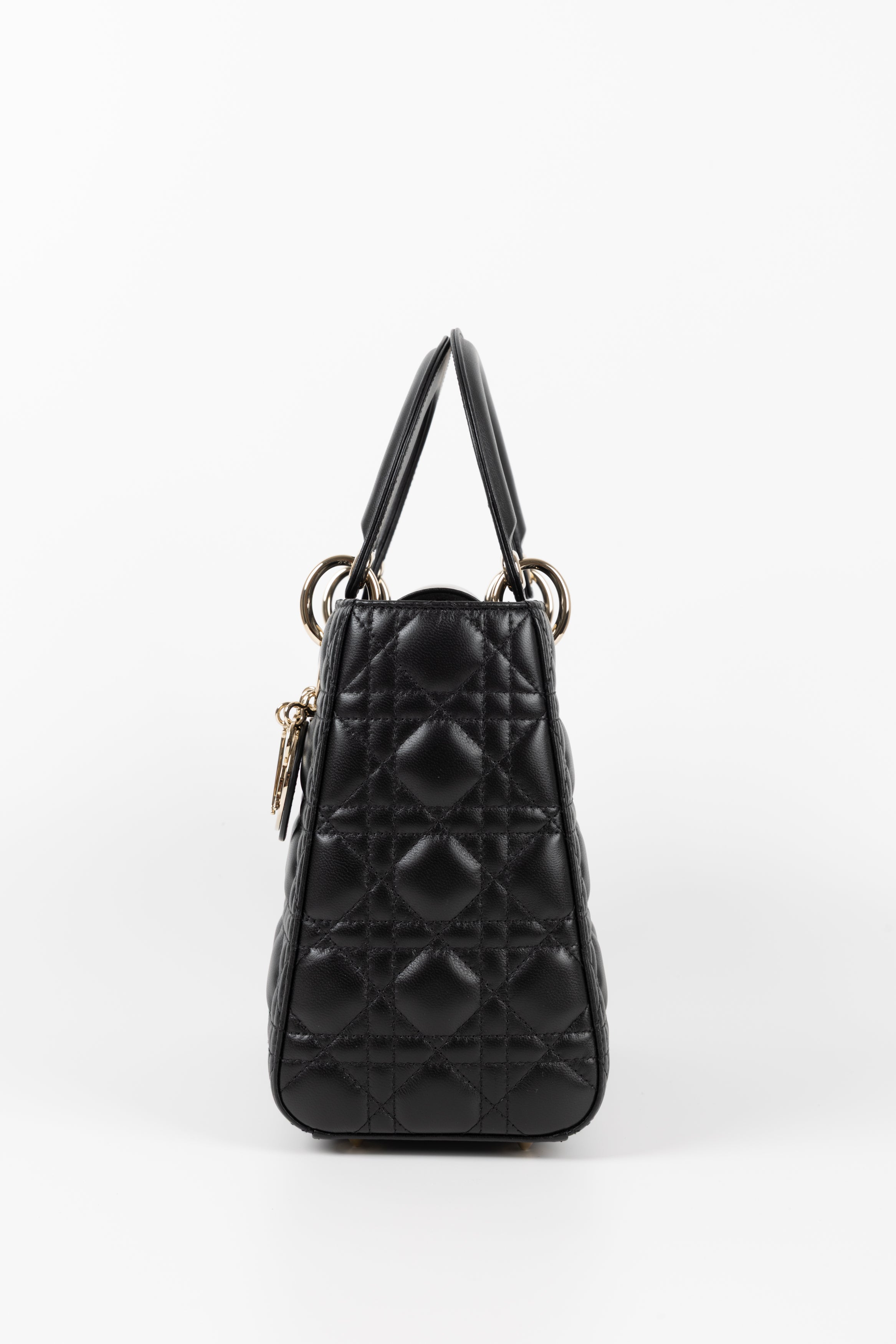 LADY DIOR MEDIA NERA