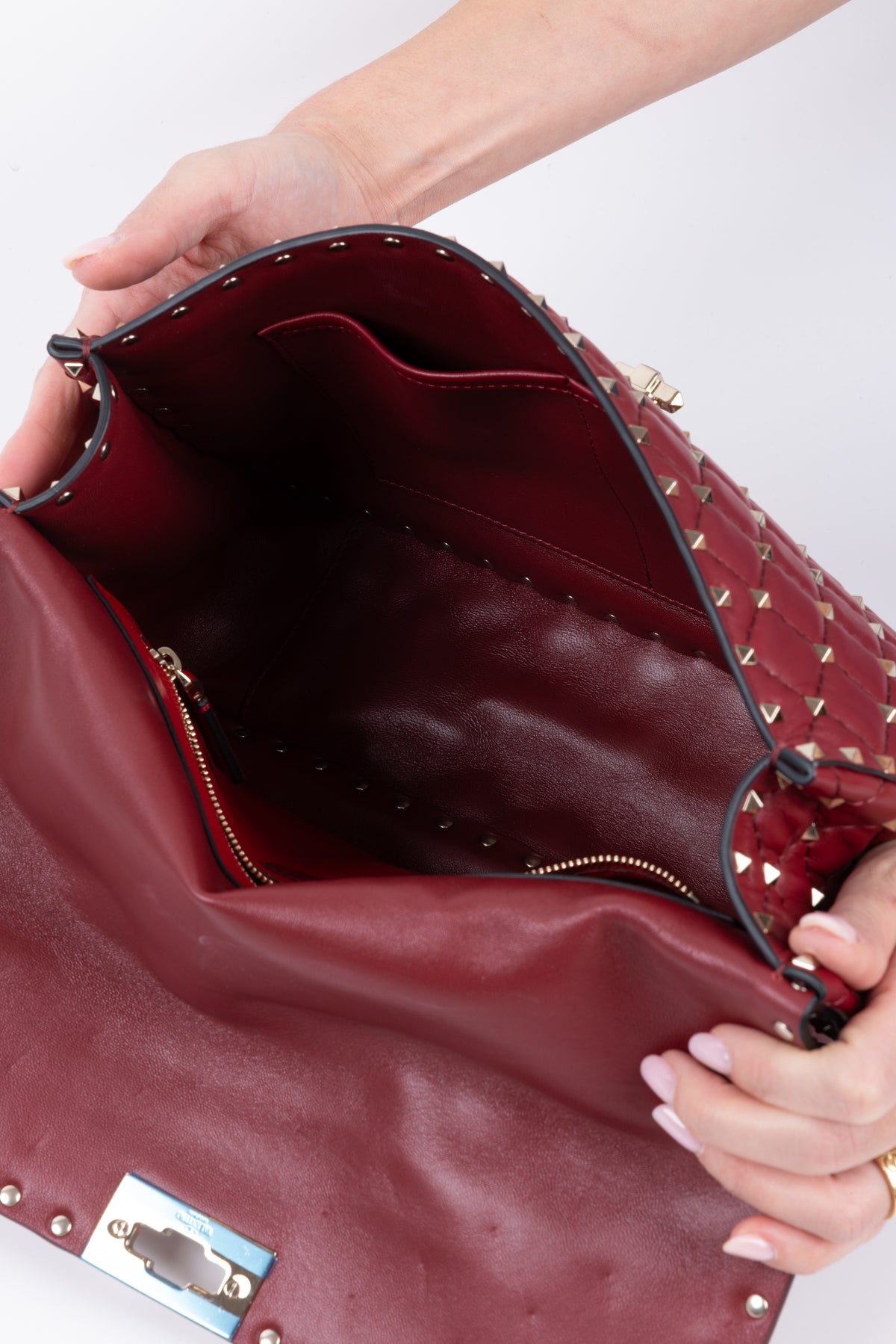 VALENTINO ROCKSTUD SPIKE BORDEAUX ()