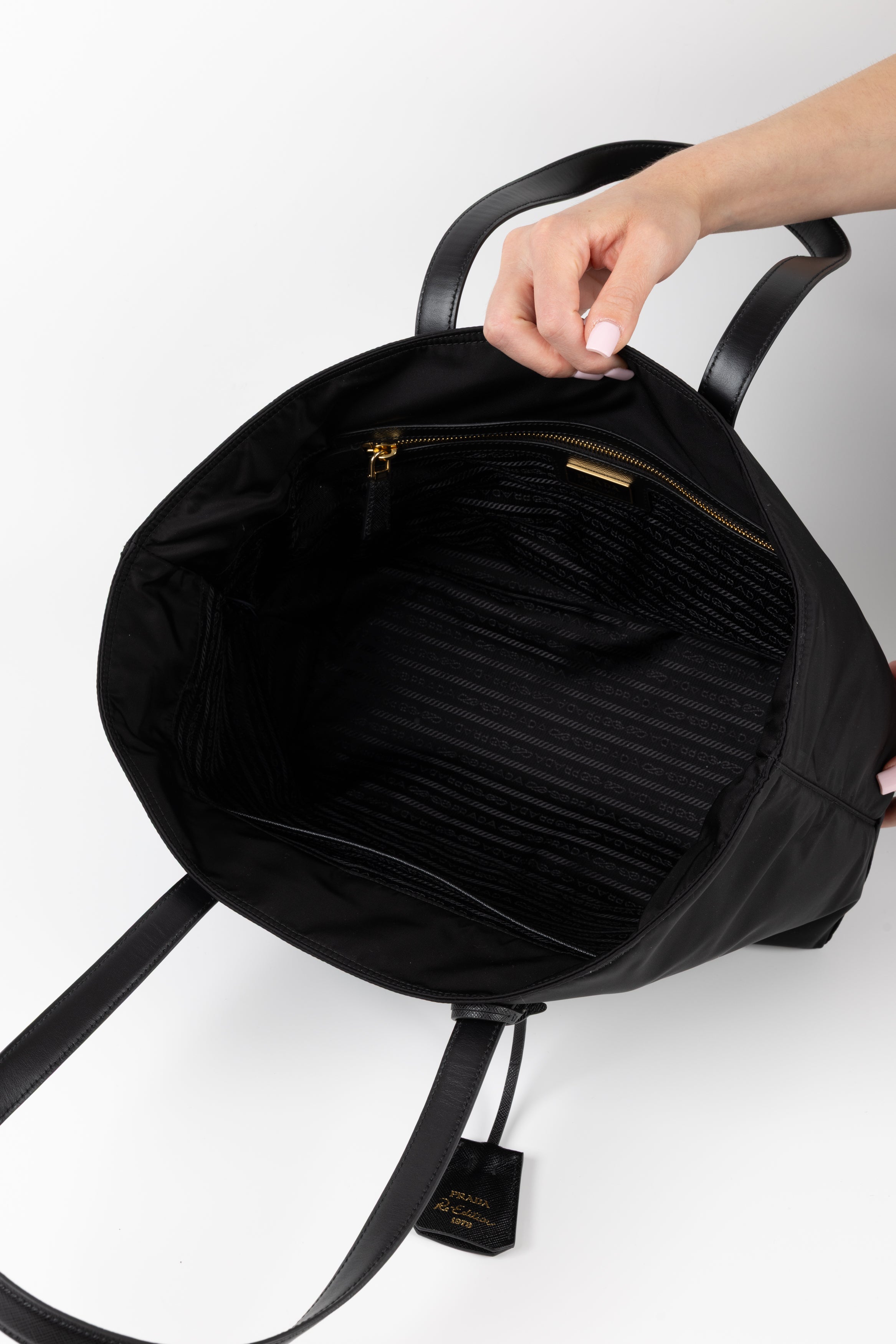 PRADA TOTE BAG RE EDITION