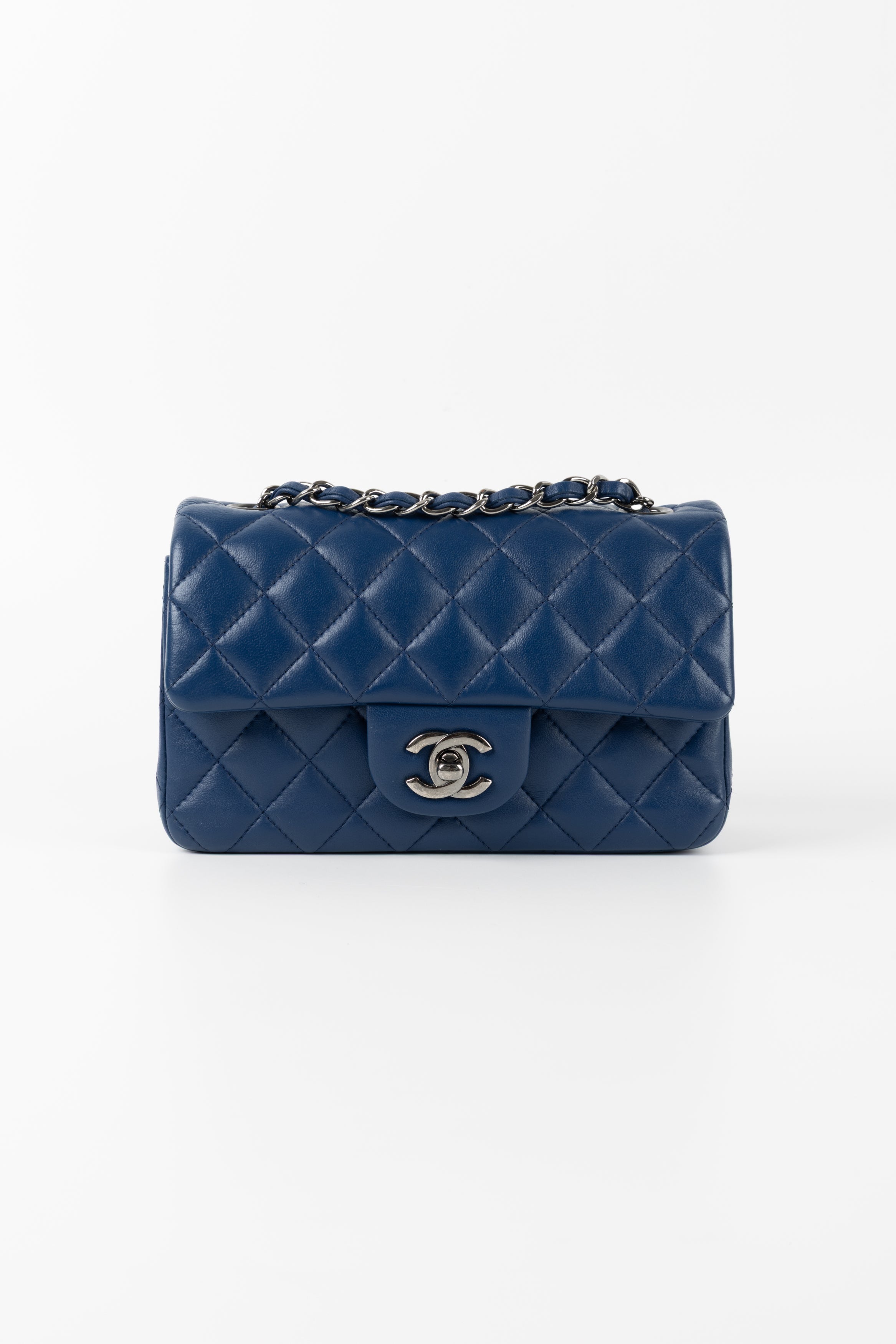CHANEL RECTANGULAR BLU