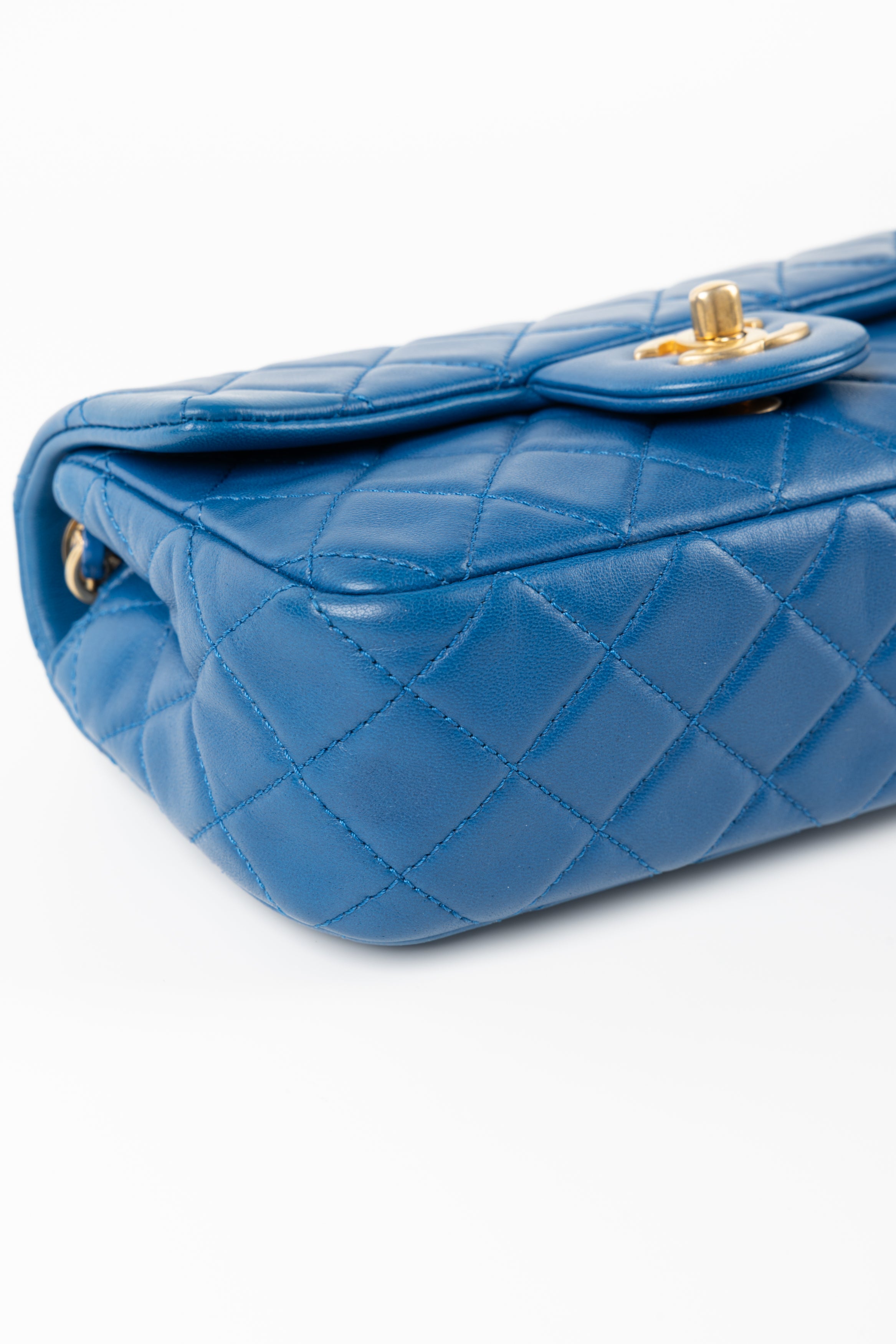 CHANEL RECTANGULAR BLU SFERA
