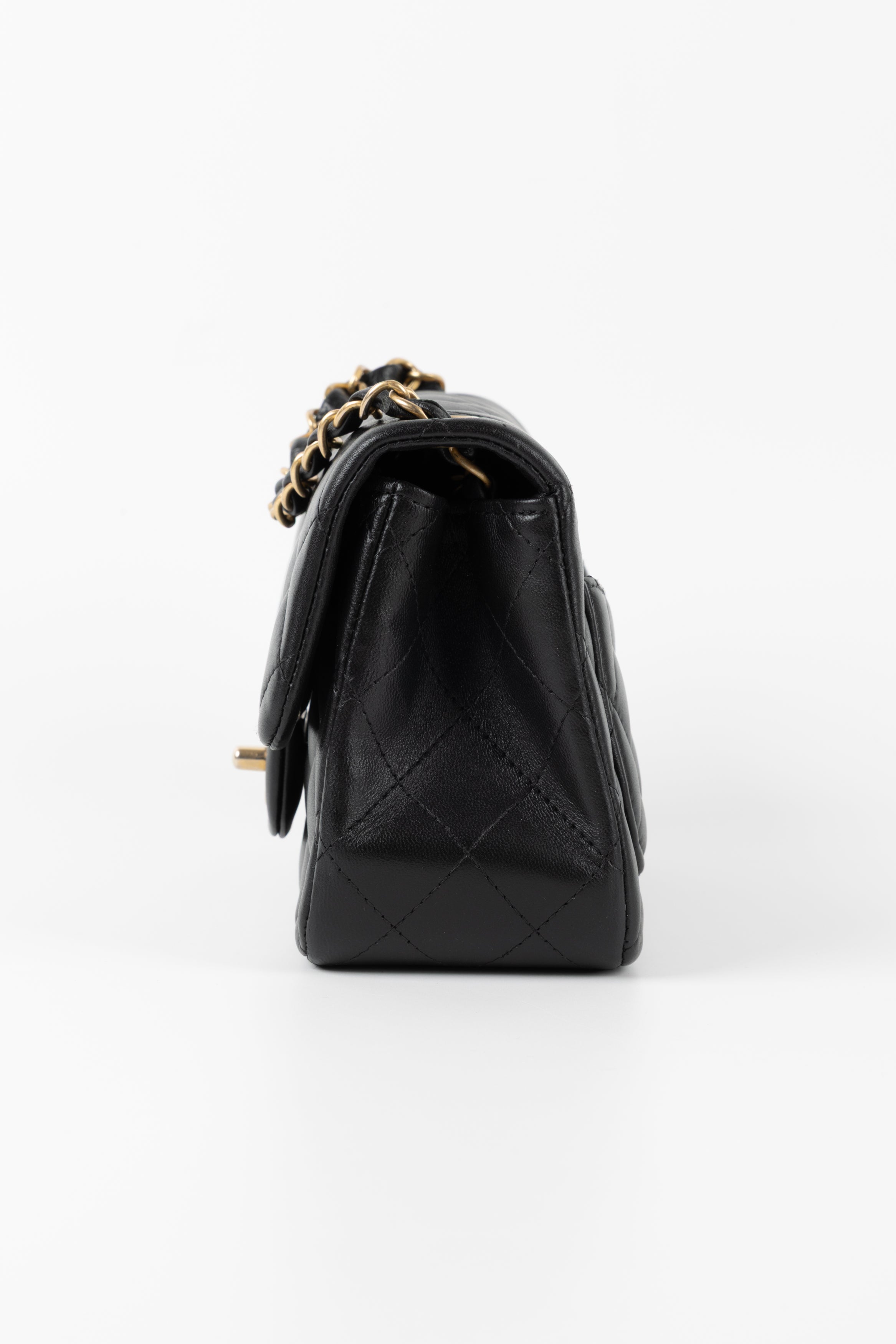 CHANEL MINI SQUARE NERA