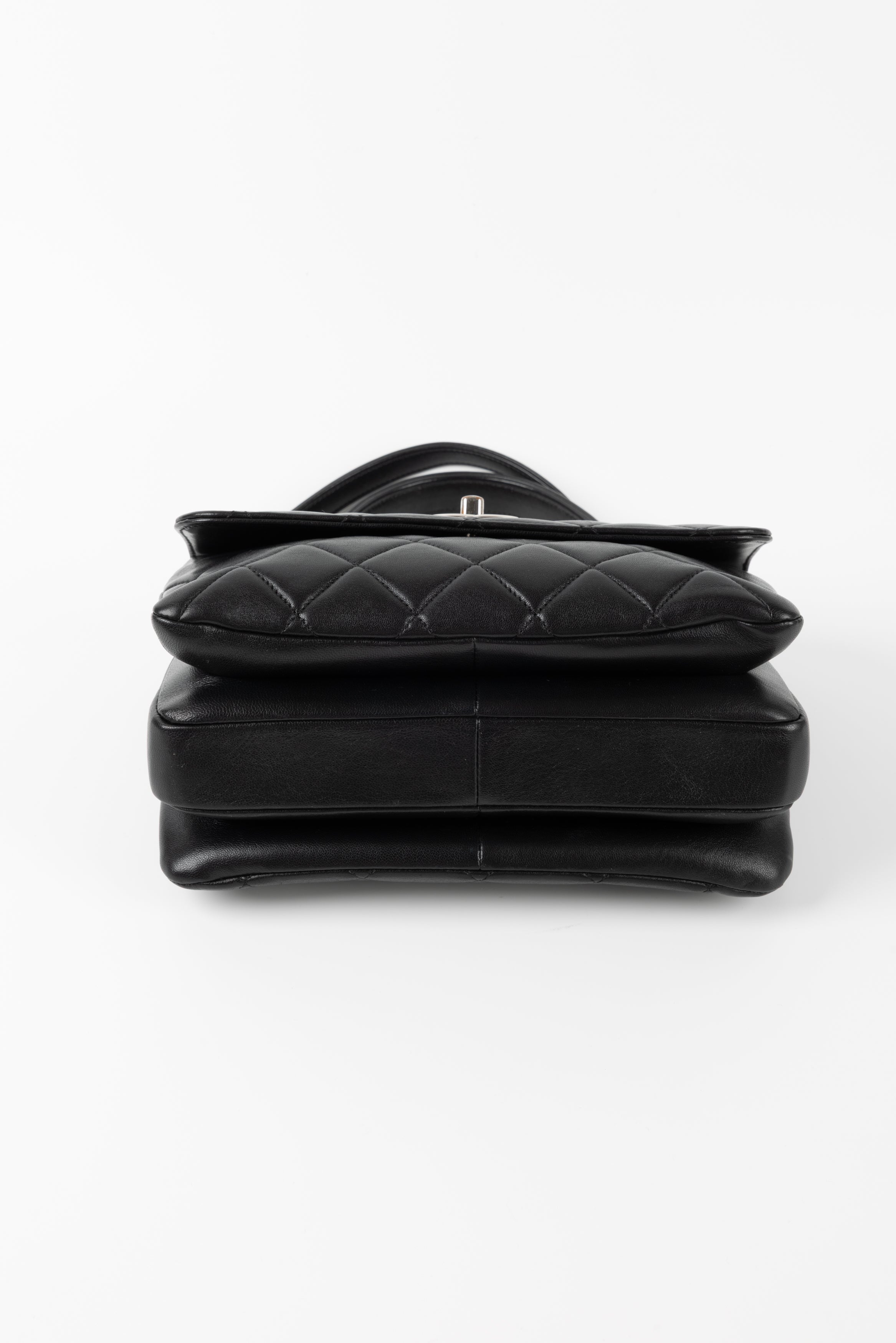 CHANEL TRENDY NERA