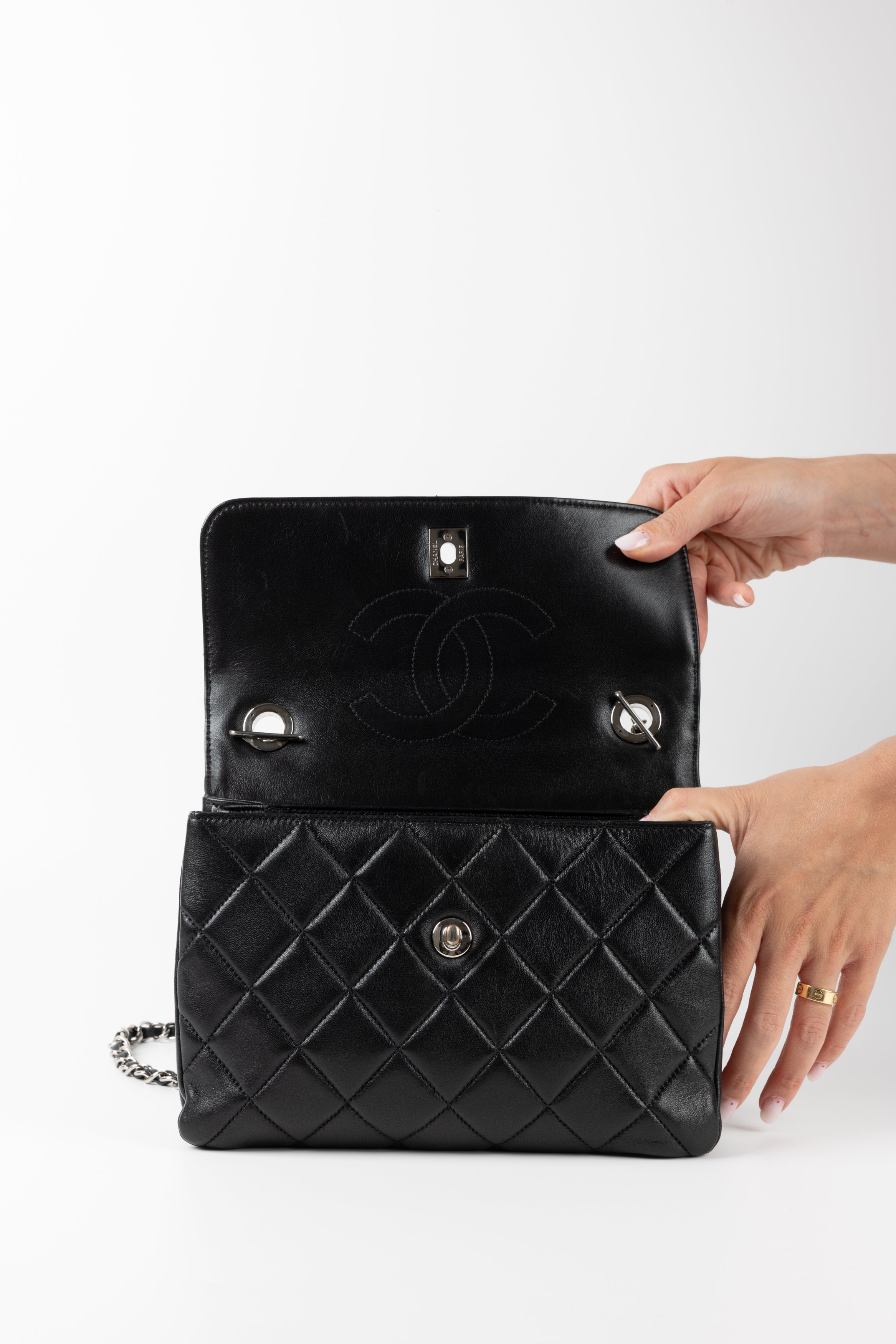 CHANEL TRENDY NERA