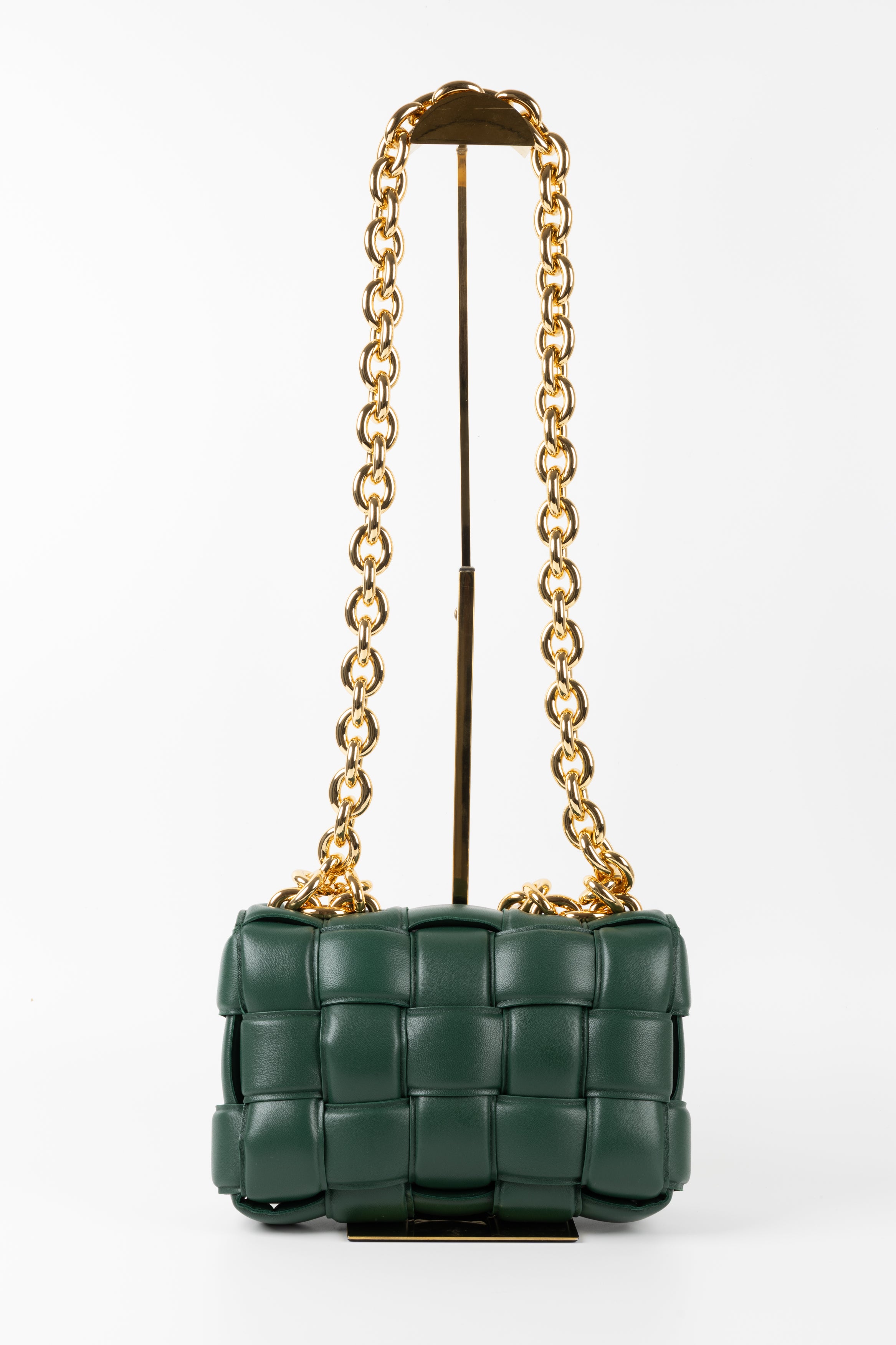 BOTTEGA VENETA PADDED CHAIN TOFFE