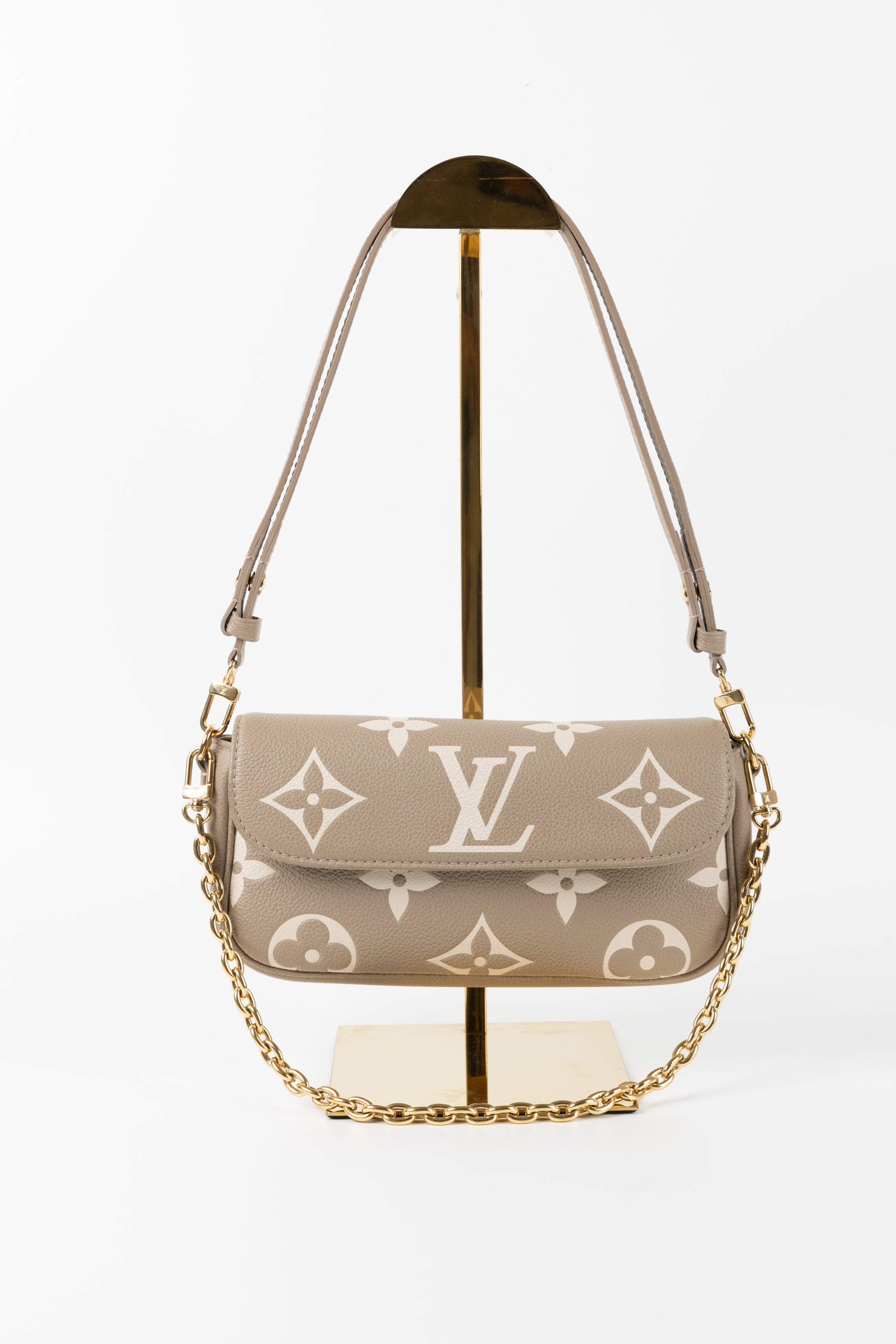 LOUIS VUITTON IVY