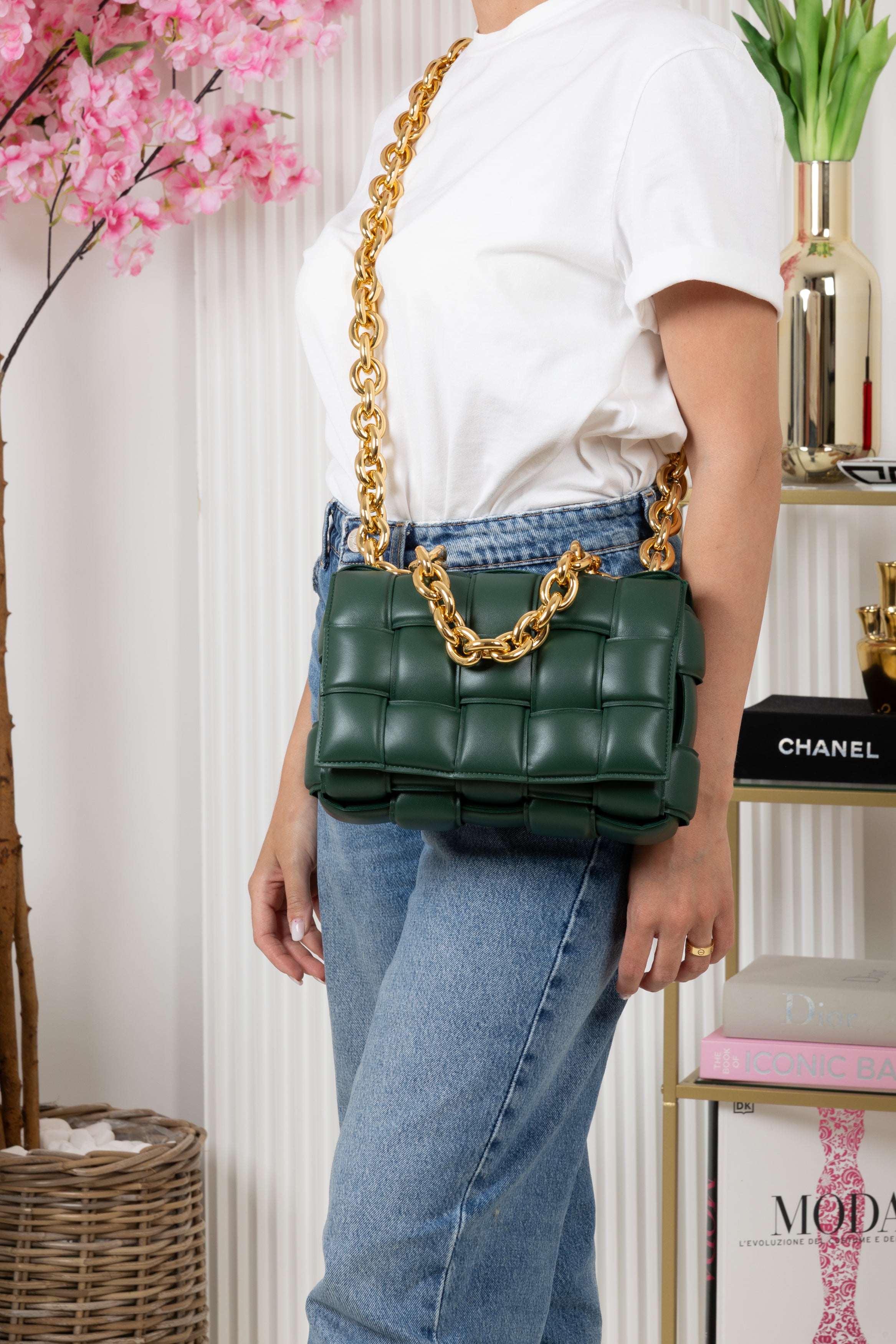 BOTTEGA VENETA PADDED CHAIN TOFFE