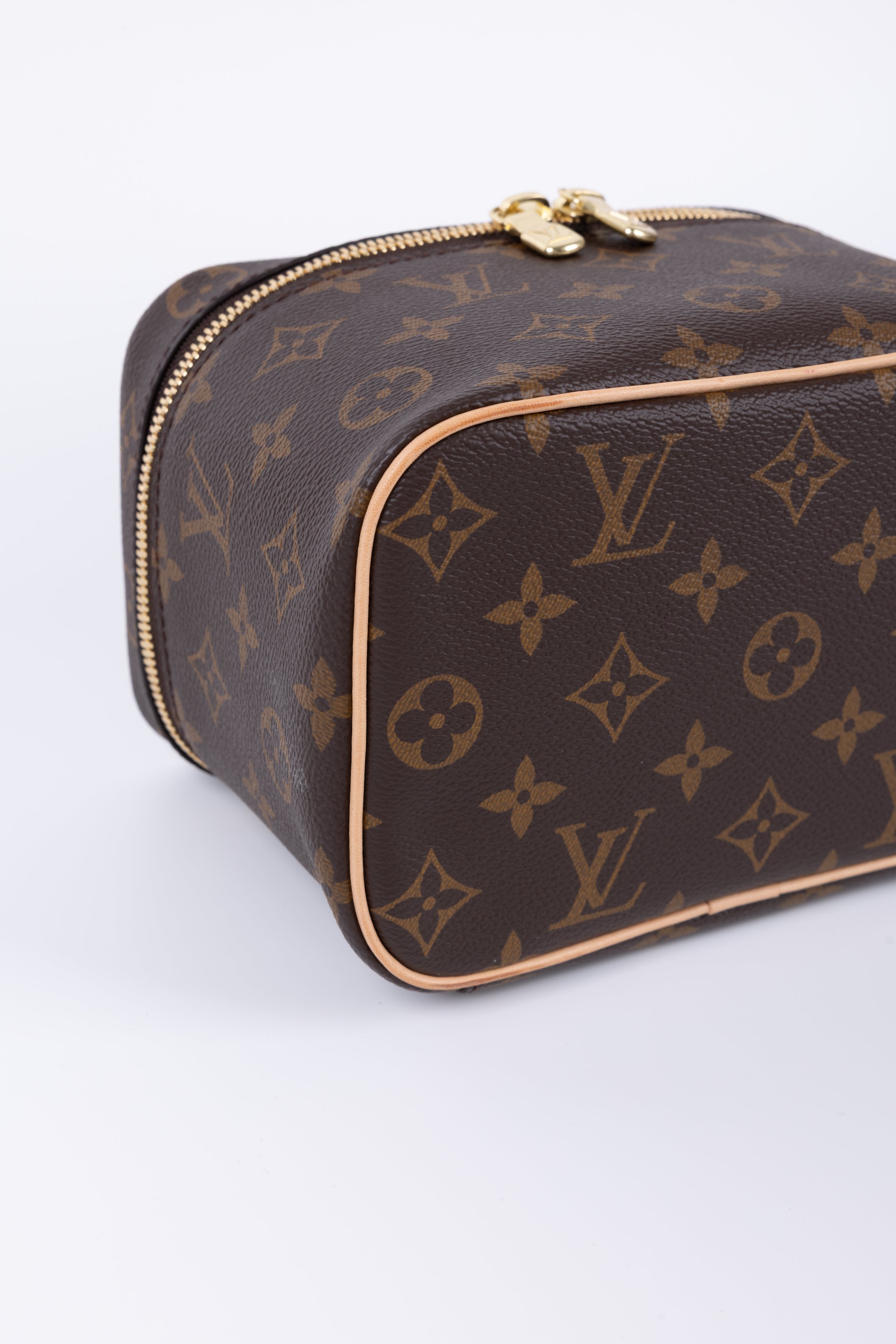 LOUIS VUITTON VANITY MINI