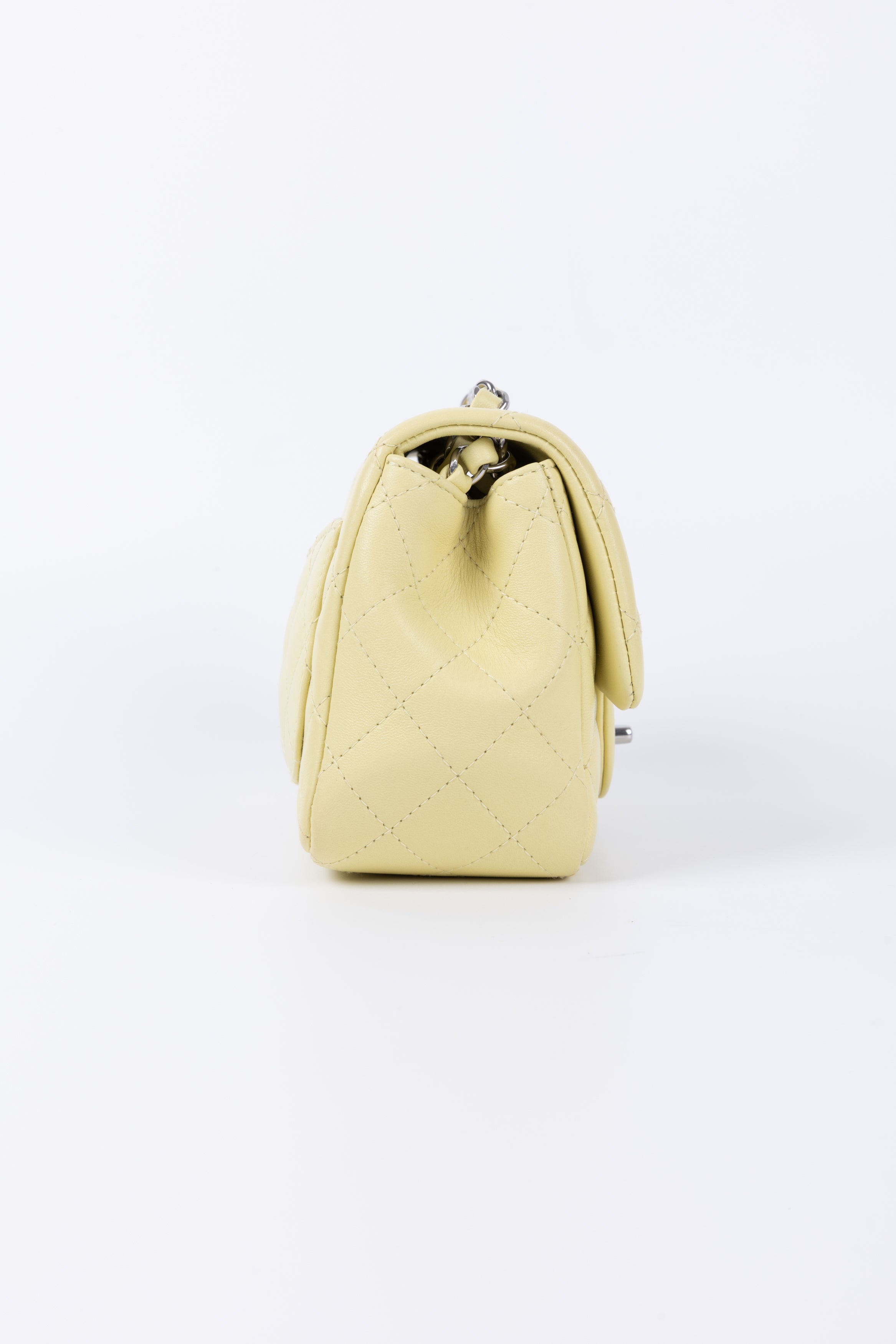 CHANEL MINI SQUARE GIALLA