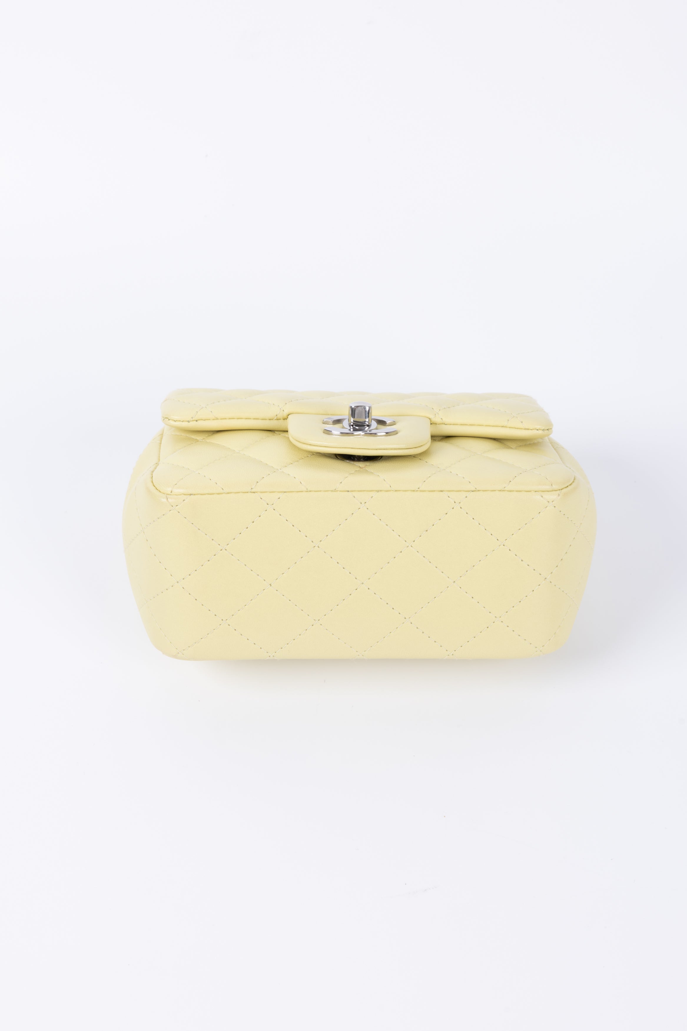 CHANEL MINI SQUARE GIALLA