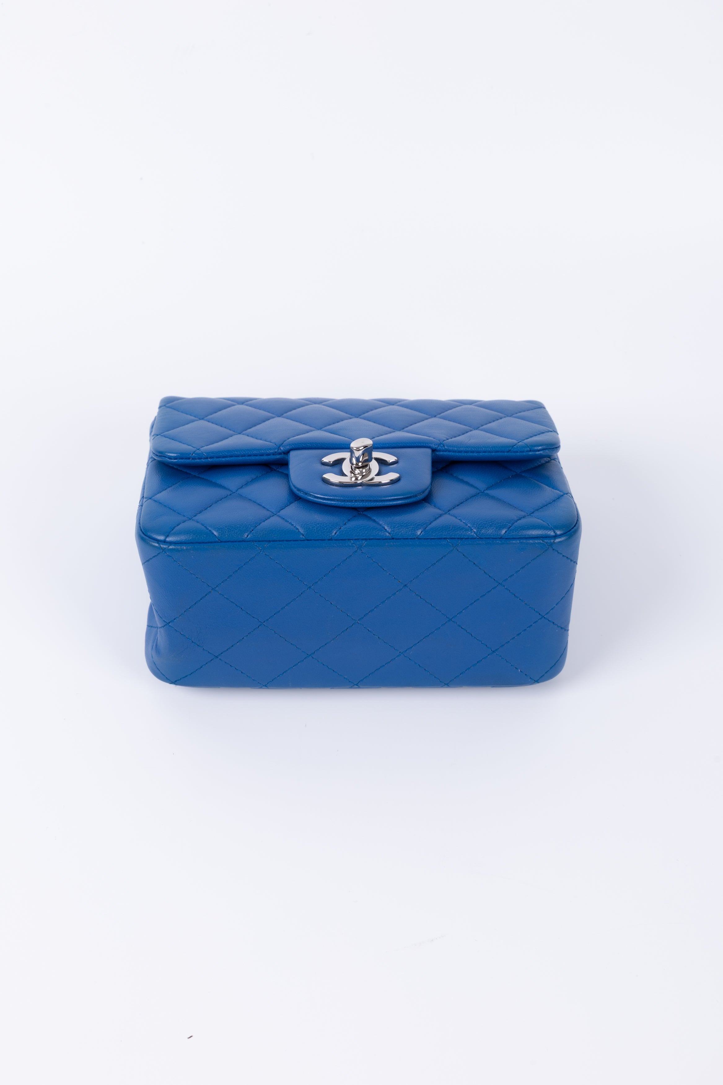 CHANEL MINI SQUARE BLU