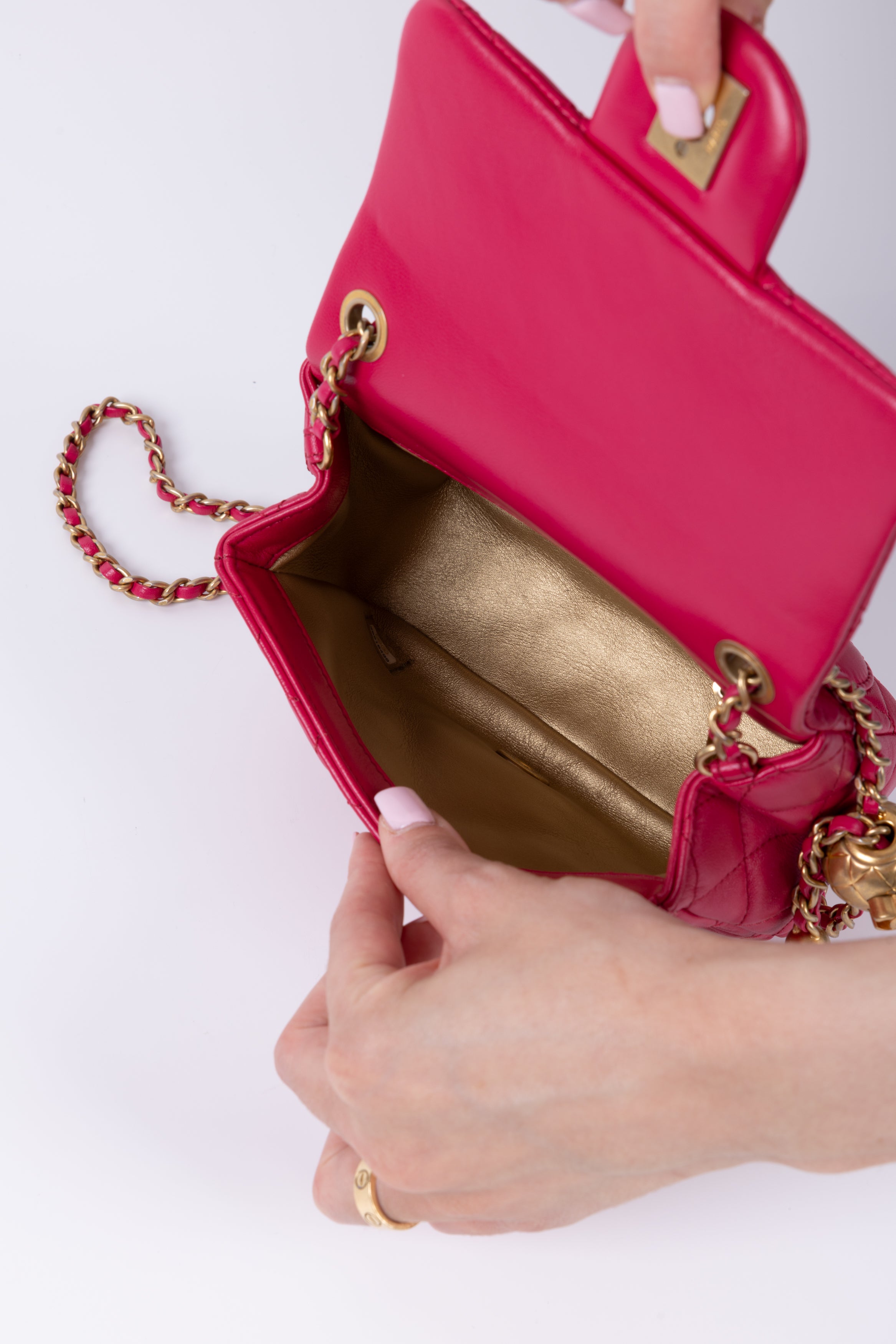 CHANEL MINI SQUARE FRAGOLA