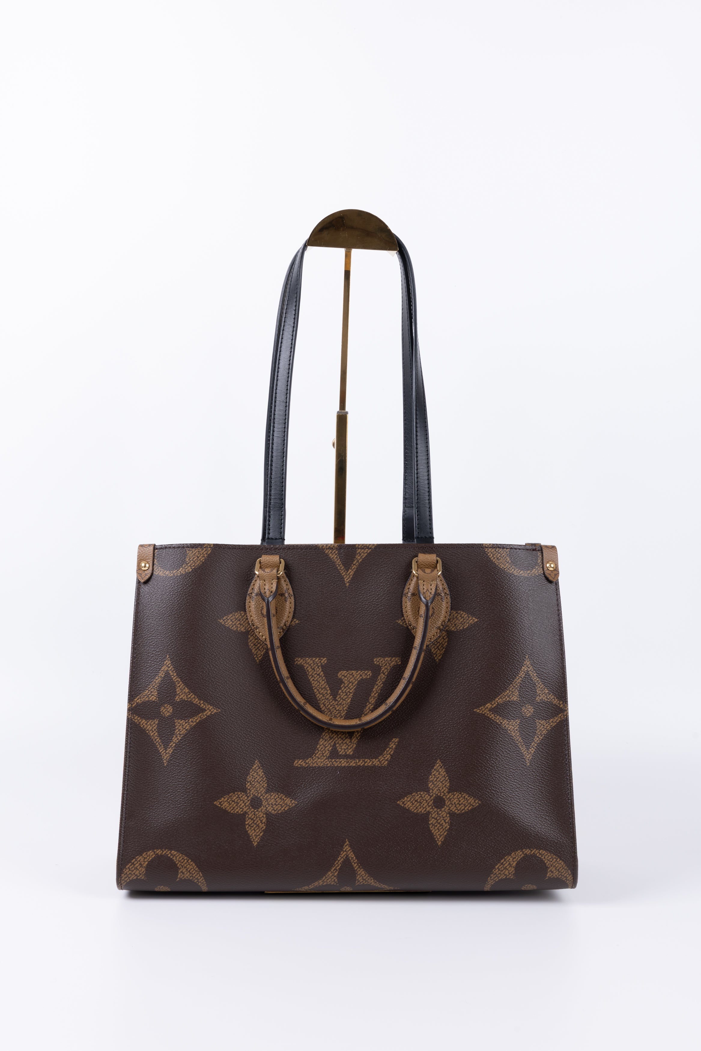 LOUIS VUITTON ON THE GO MM