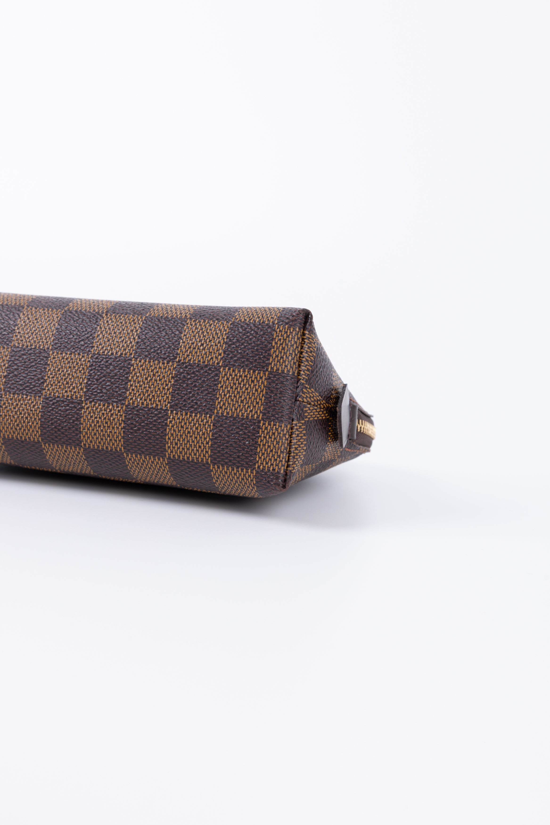 LOUIS VUITTON POCHETTE COSMETIC DAMIER
