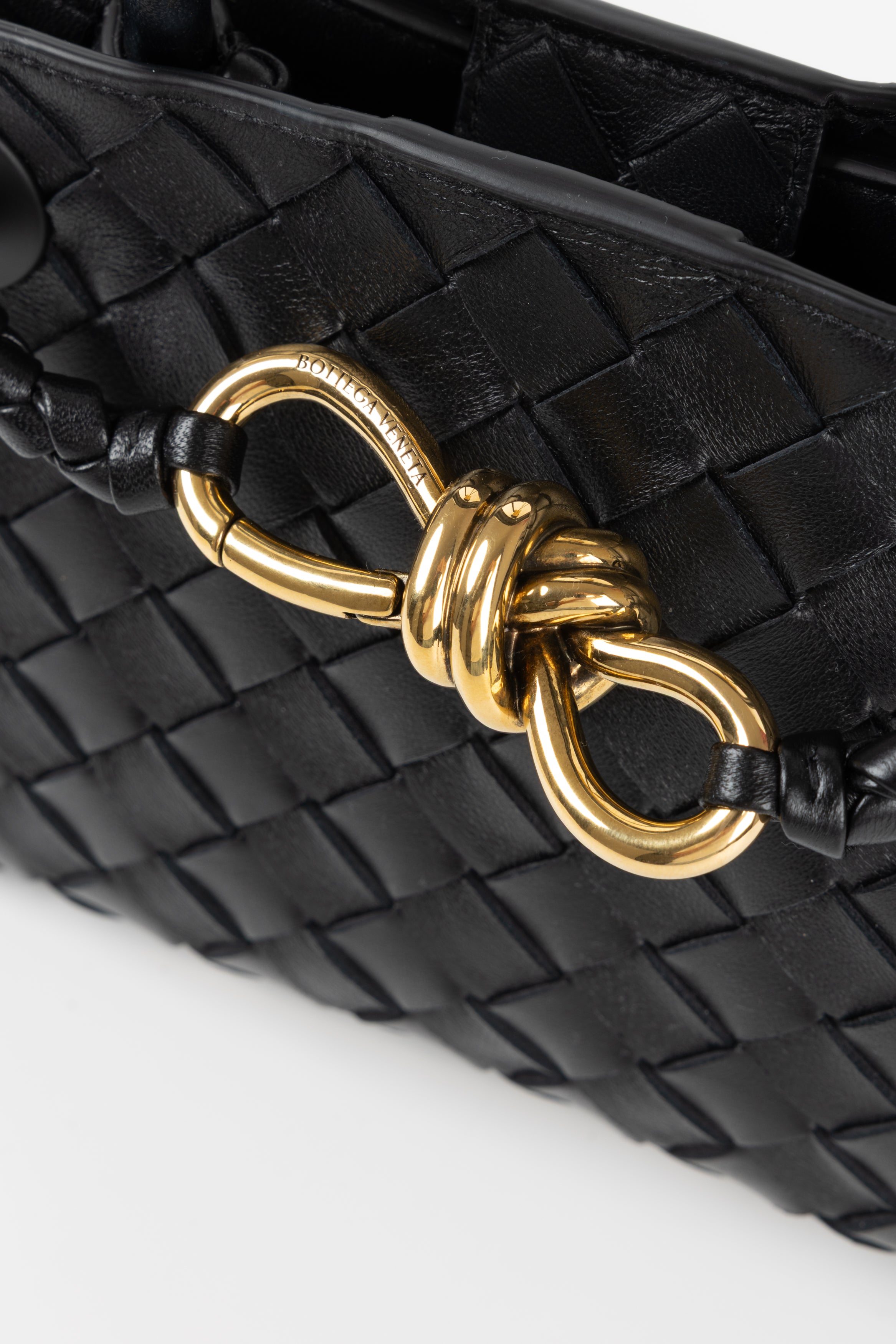 BOTTEGA VENETA ANDIAMO MINI NERA