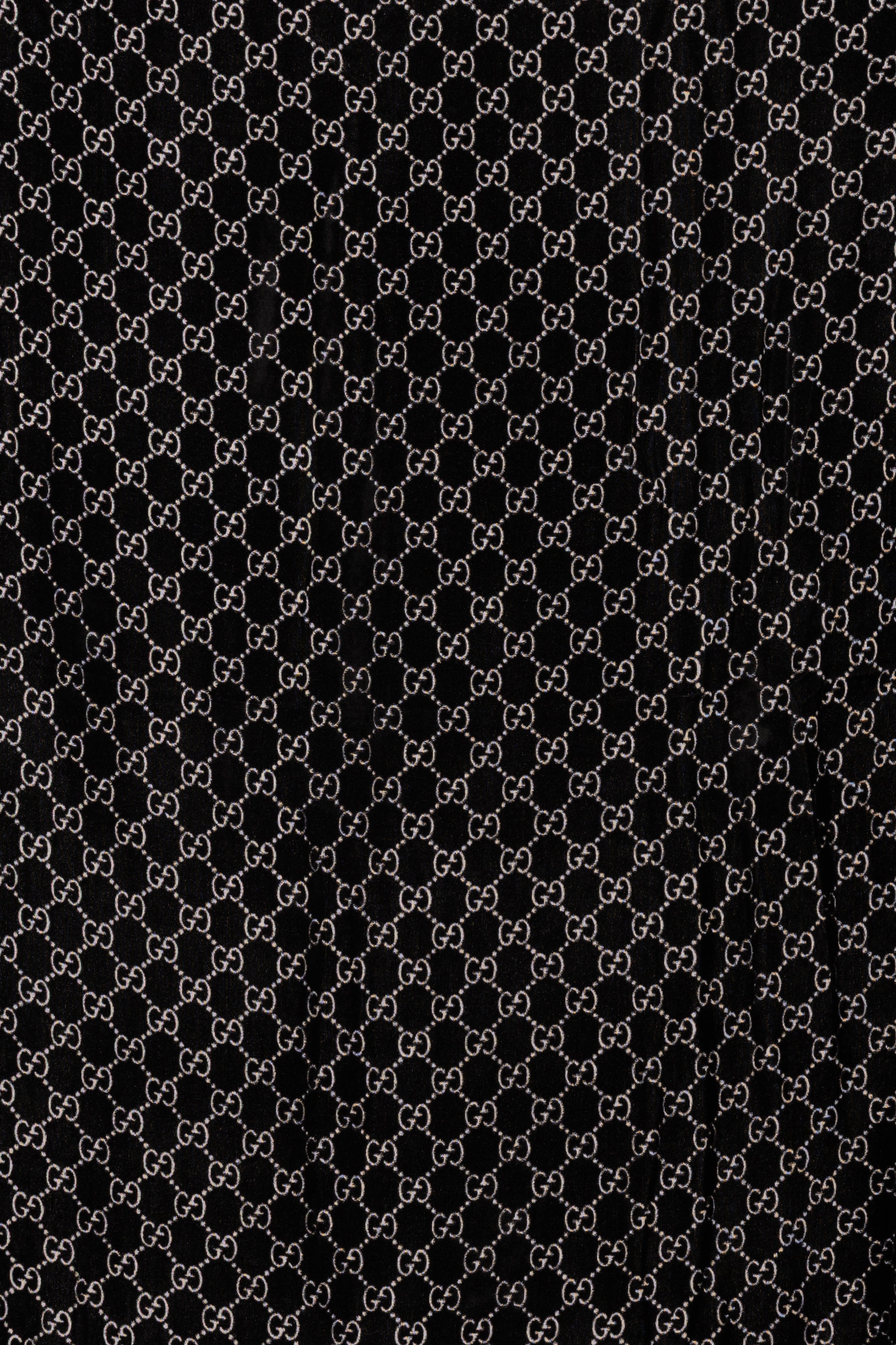 Gucci Velluto Nero 67