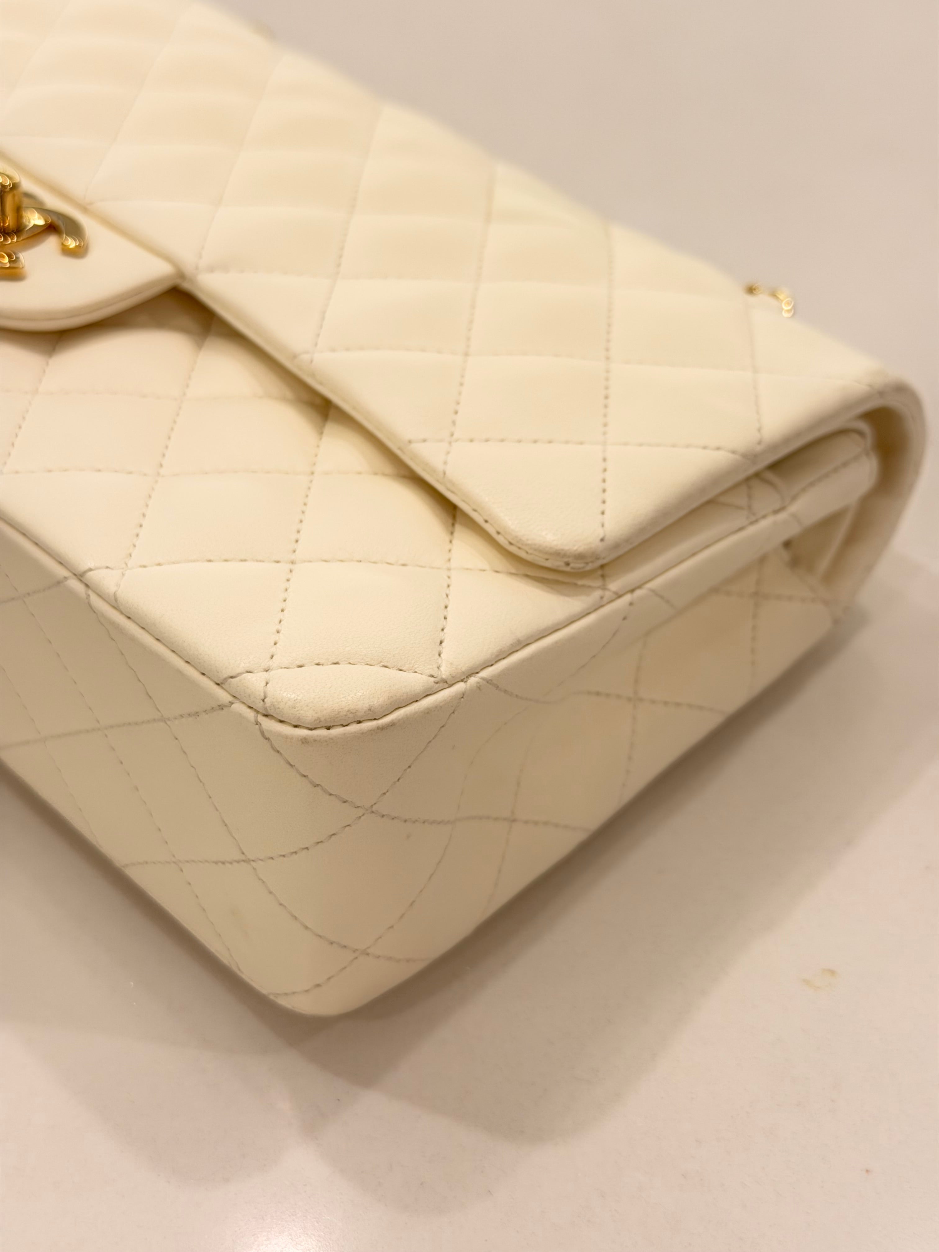 CHANEL 11.12 BIANCA