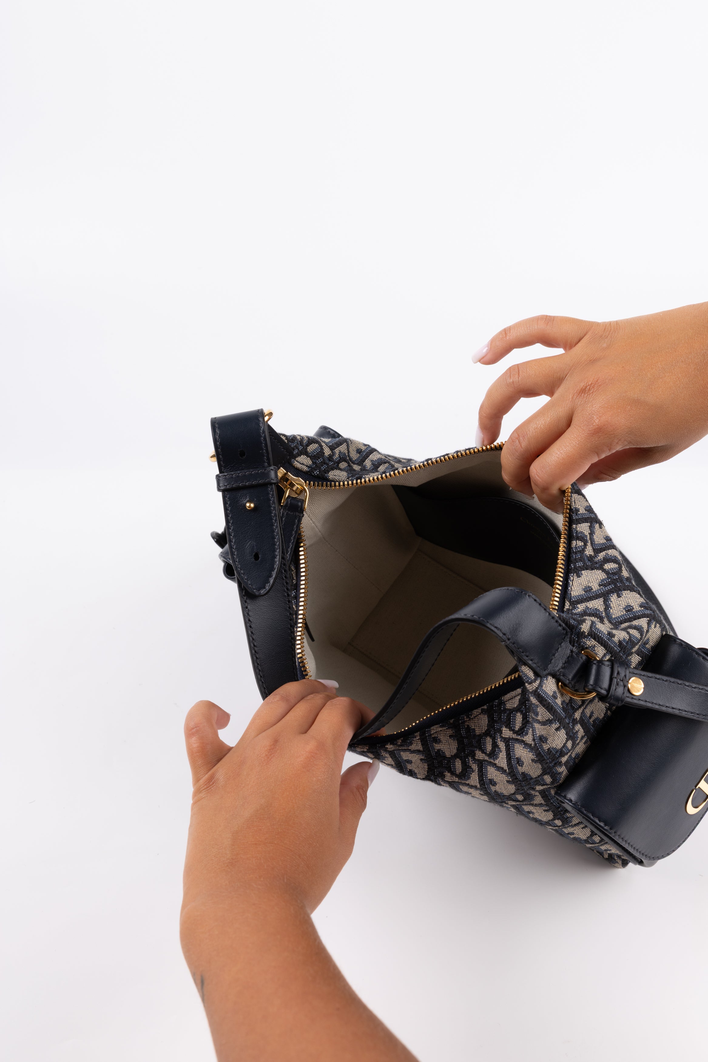 Dior D-Dream media Oblique